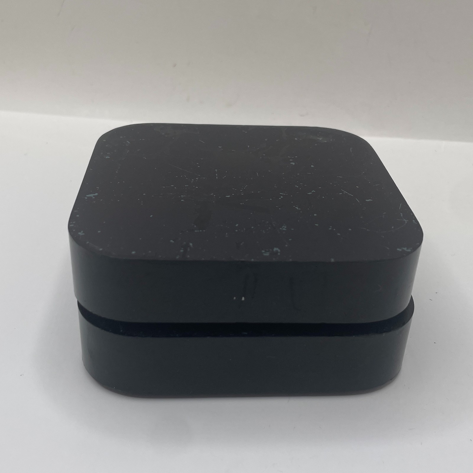 Apple TV A1378 EMC2411 2nd Gen HDMI Optical Audio Streaming Players – Lot Of 2