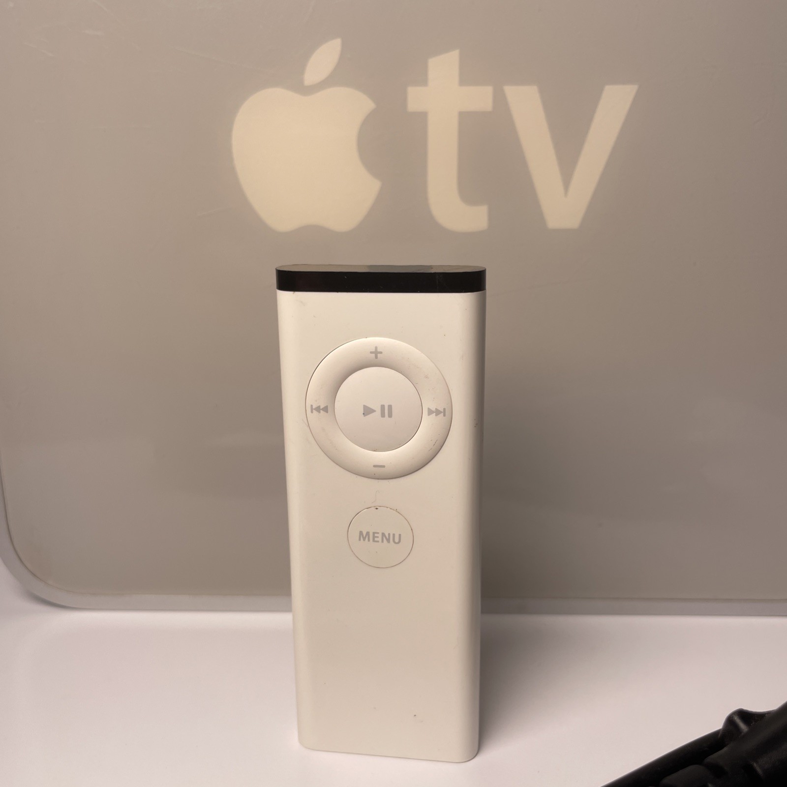 Apple TV (1st Generation) A1218 160GB with Original Apple Remote A1156 – Vintage