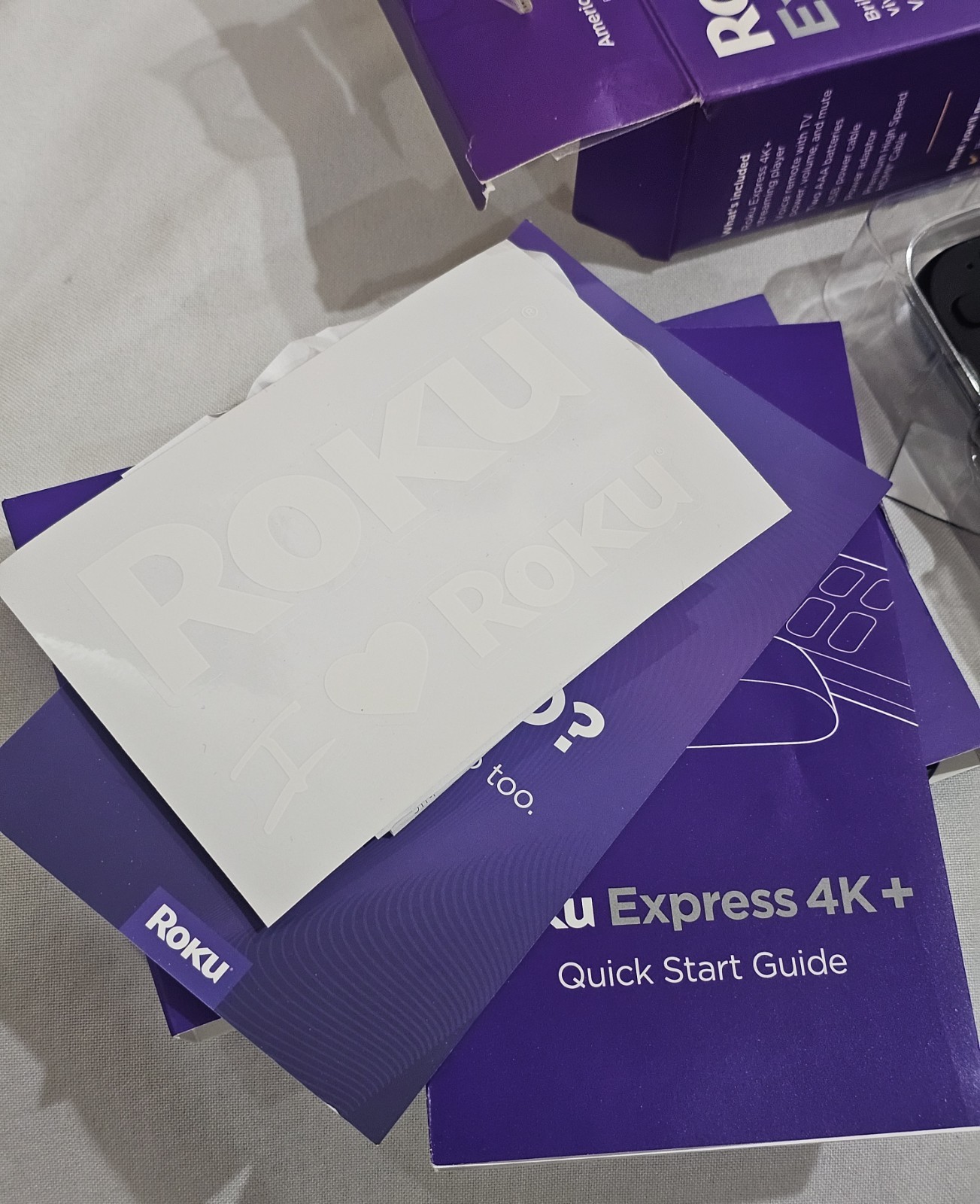 *NEW* Roku Express 4K+3941R2 Streaming Device 4K/HDR, Voice Remote, Free LiveTV