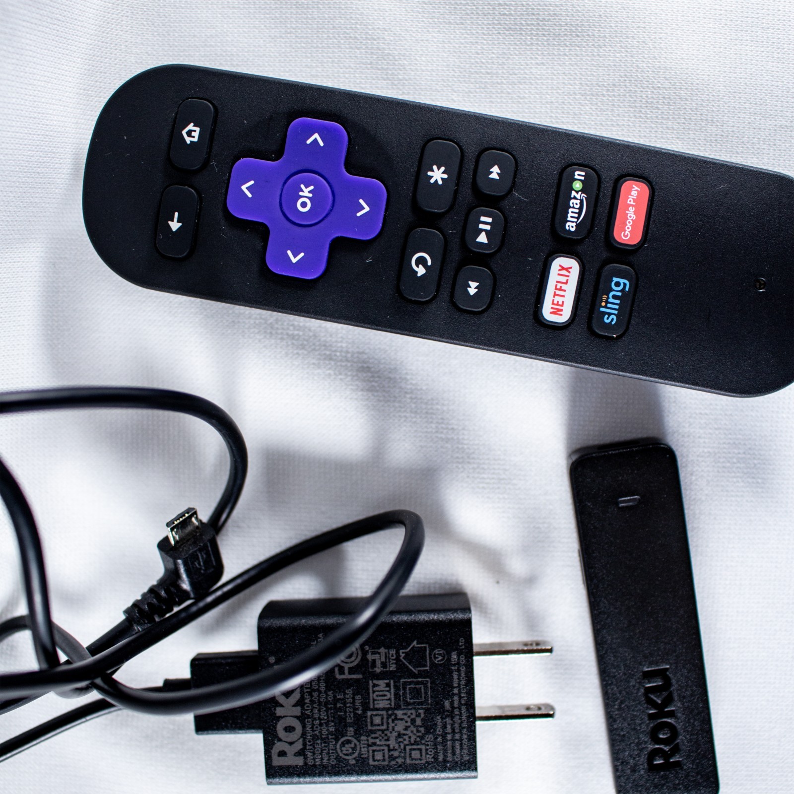 ROKU Streaming Stick 3600X Portable HD Streaming, Quad-Core Dual-Band Wi-Fi