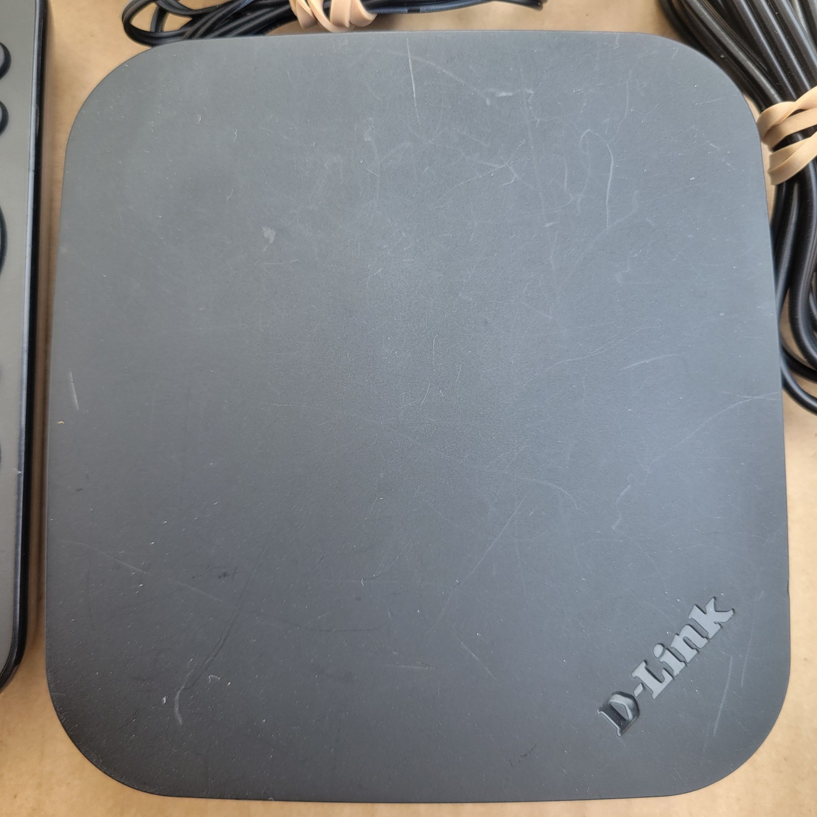 D-Link MovieNite Plus Streaming Media Player DSM-312 WiFi and Ethernet Port 