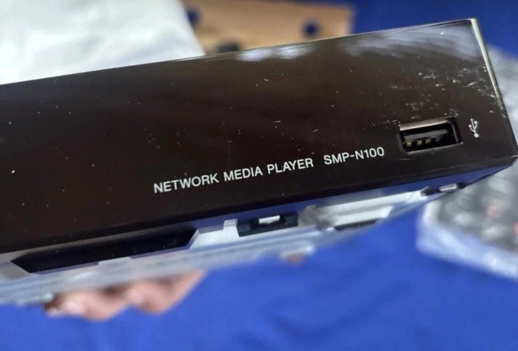 Sony SMP-N100 Network Media Player Black Wi-Fi Ethernet HDMI w/ Remote