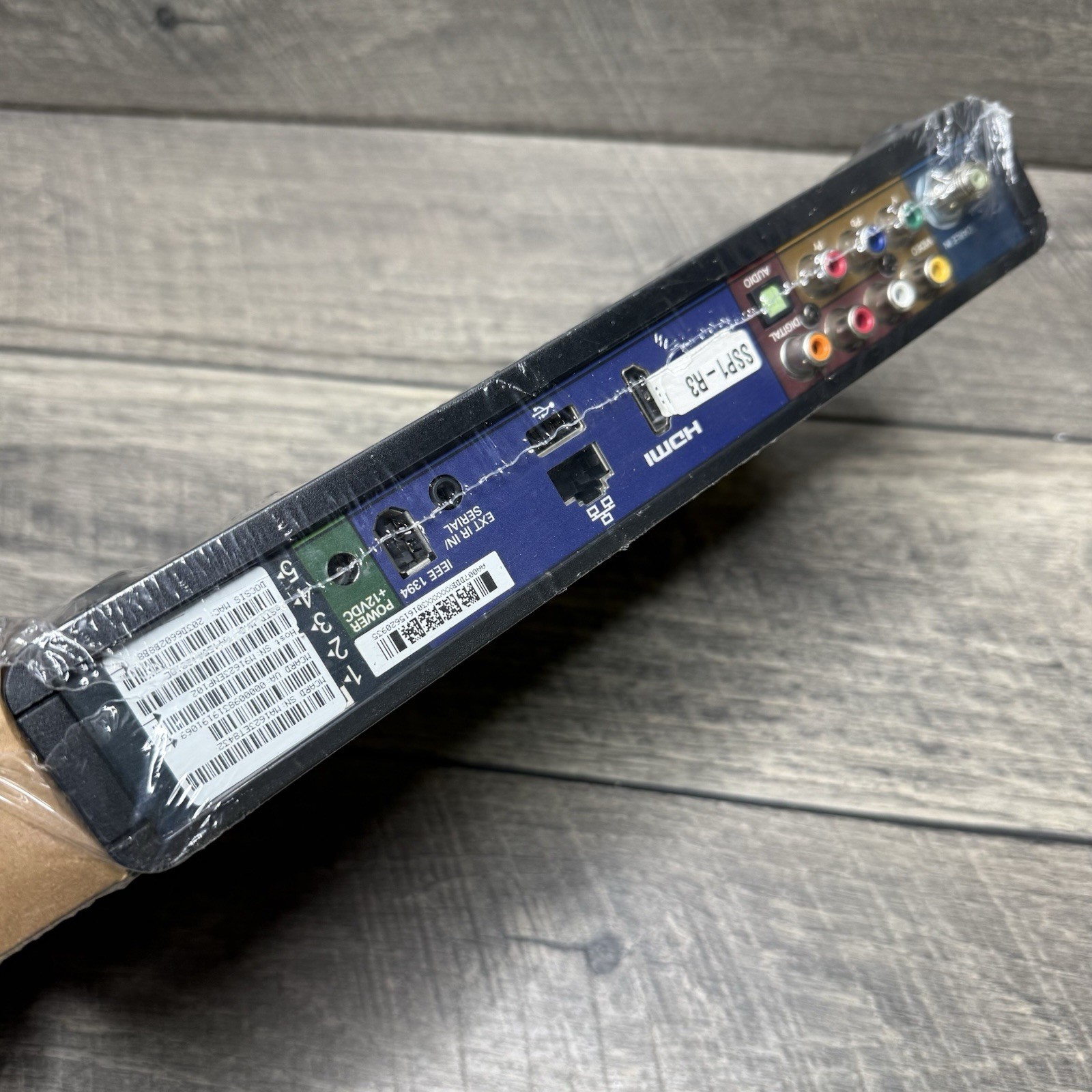 ARRIS DCX3200 A081/033 Set-Top Box + Power Supply – New/Sealed