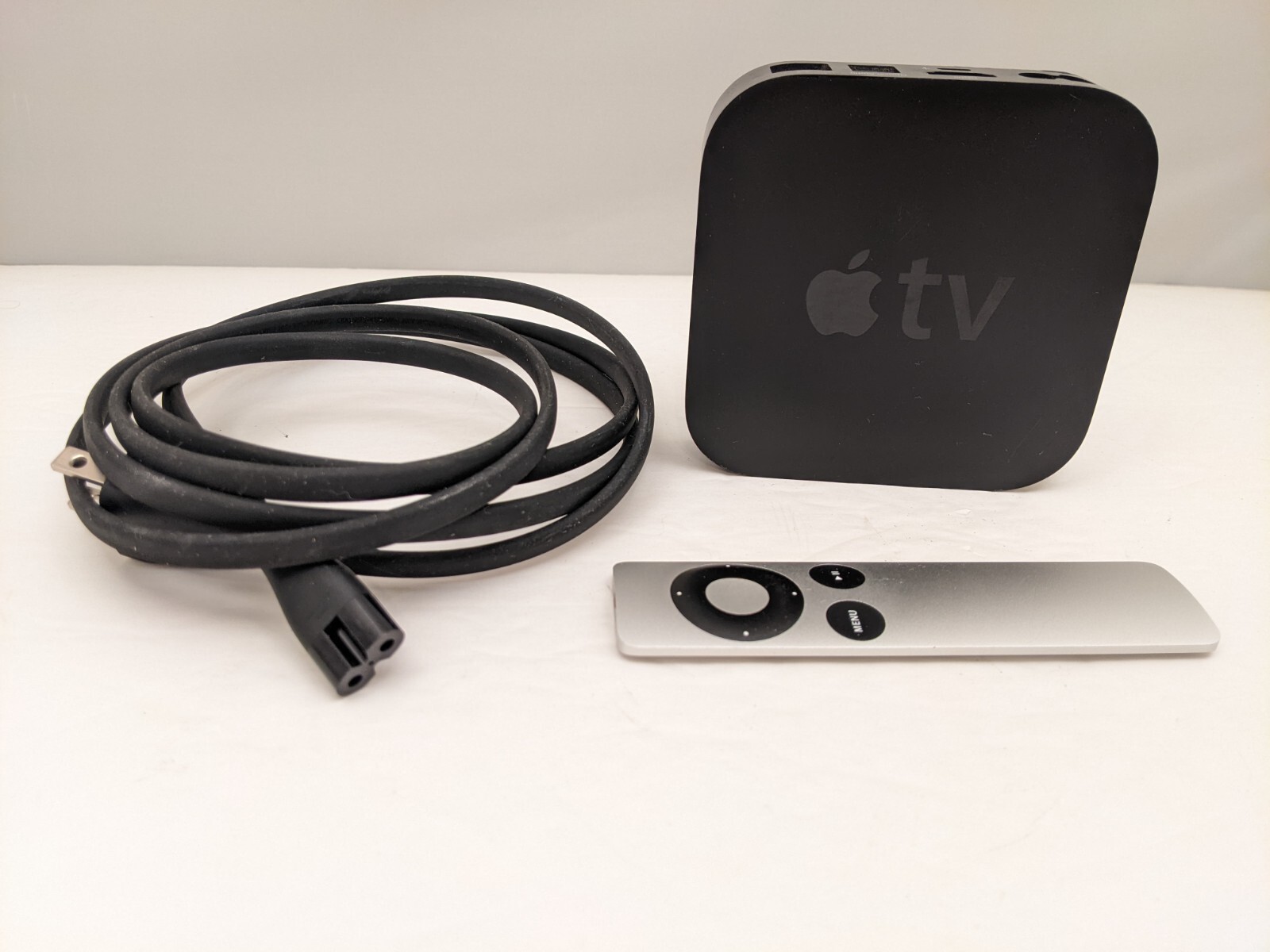 APPLE TV 2nd Generation | Model A1378 / MC572LL/A | 720p HD | USED