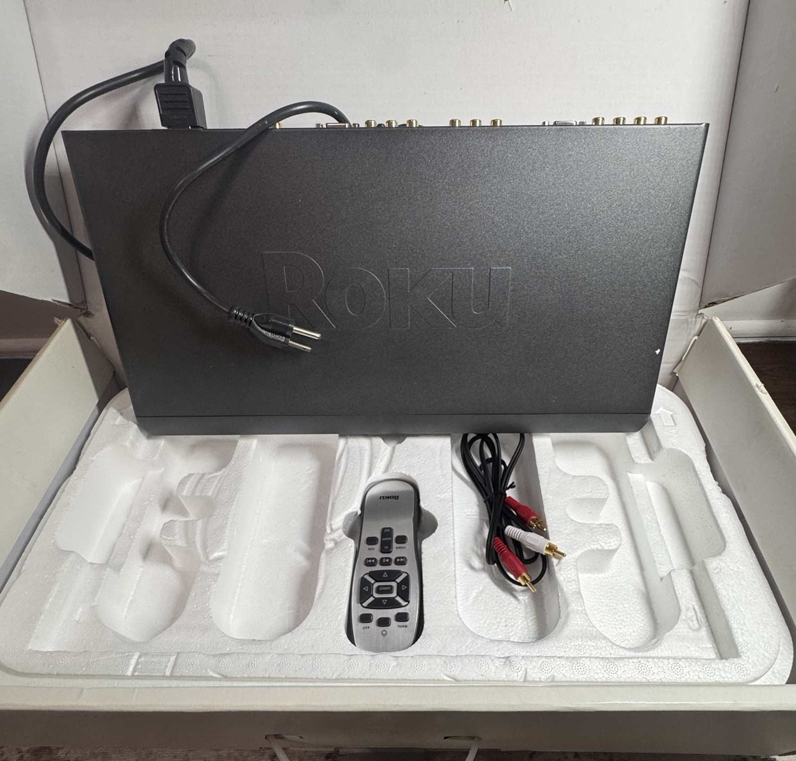 Vintage Roku HD1000 High Definition Media Player – Original Box & Manual