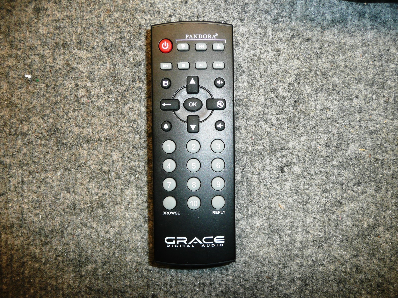 Grace Digital internet radio GDI-IRMS300 media player Pandora web audio aux in