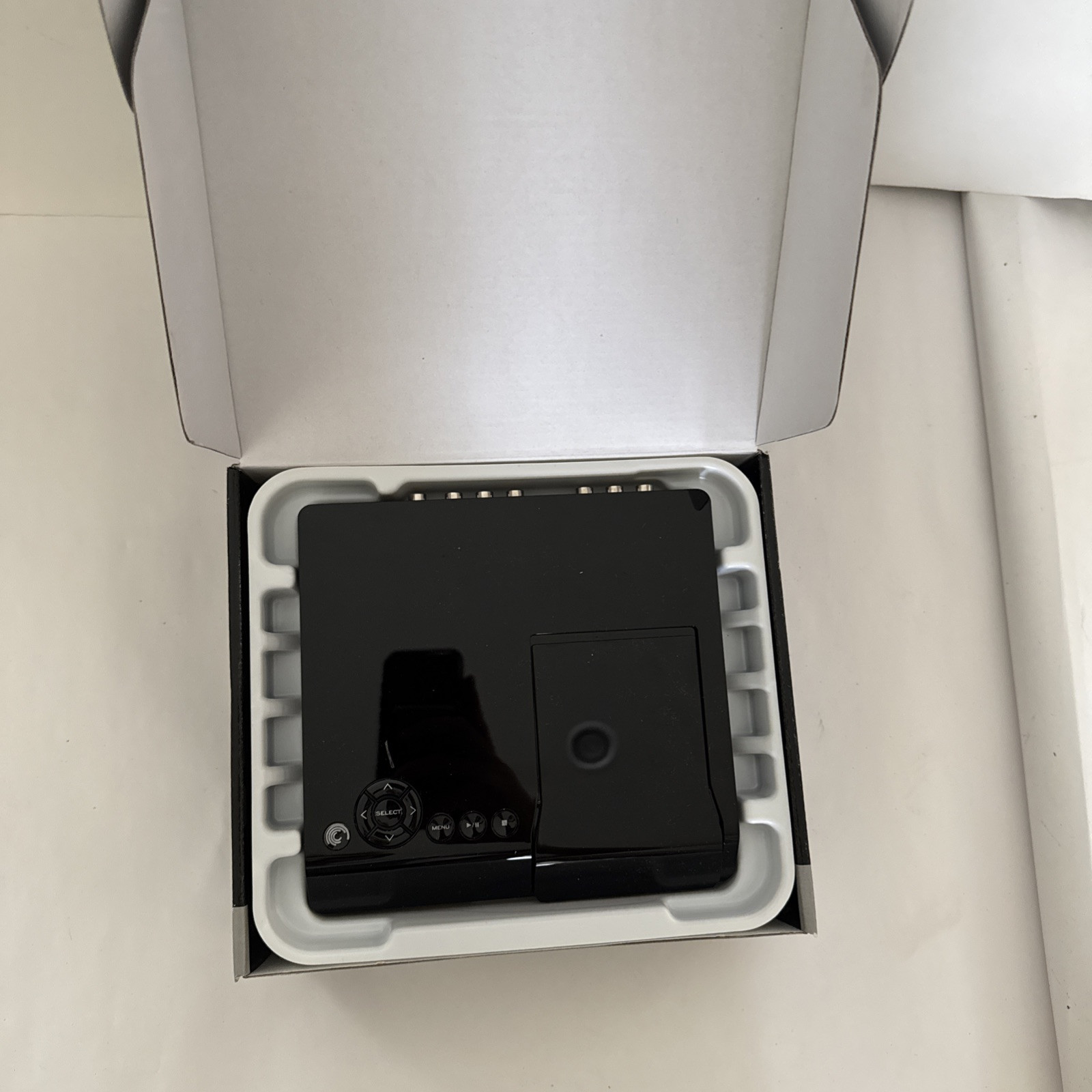 Seagate FreeAgent Theater Media Player STCEM101-RK *Never Used*
