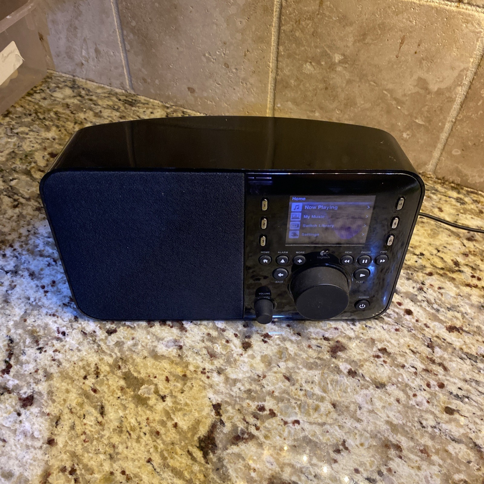 Logitech X-R0001 Black Wi Fi Squeezebox Internet Smart Radio Music Streamer