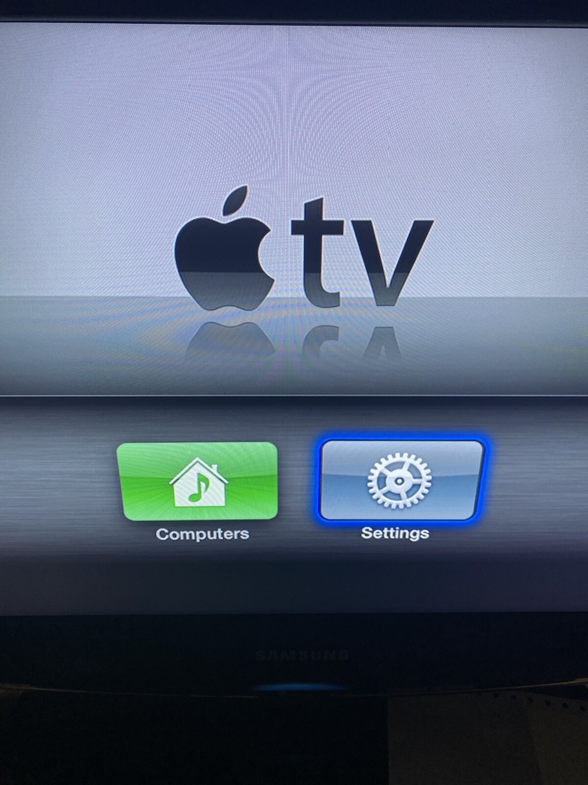 Used Apple TV 2 2nd Generation A1378 MC572LL/A Streaming Media Player