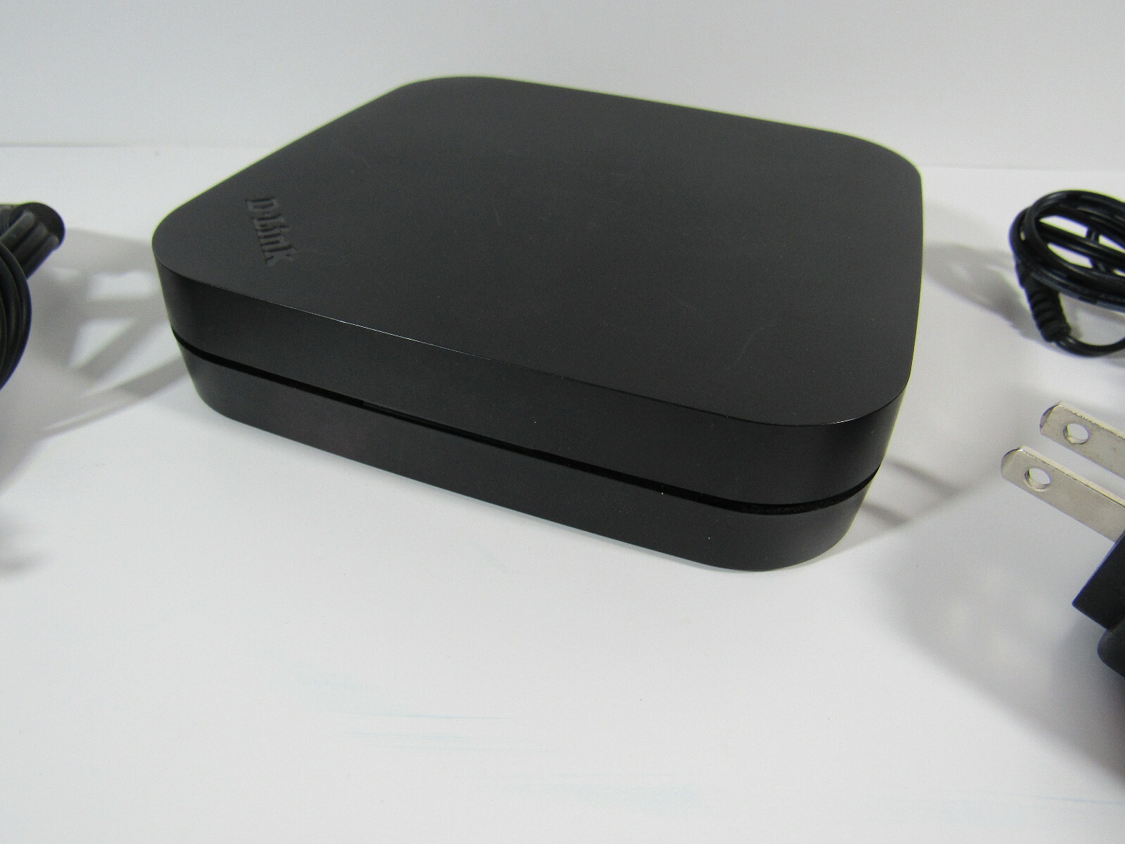 D-Link MovieNite DSM-310 Digital HD Media Streamer Netflix Vudu YouTube Pandora