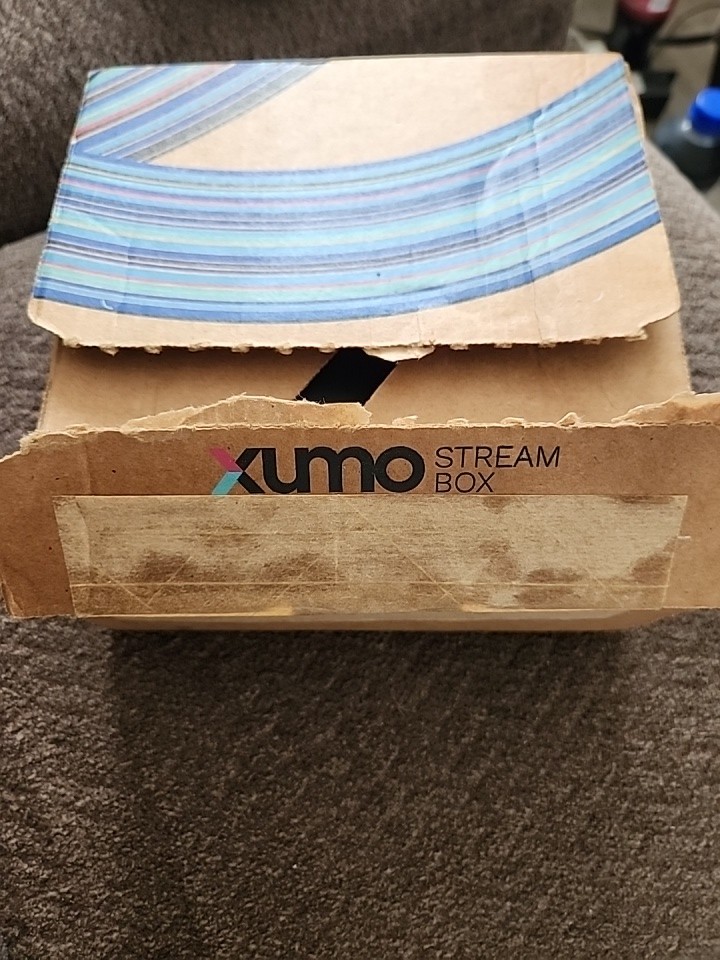 Xfinity Xumo 4K Stream Box SCXI11BEI v2 HD Streaming Voice Remote NEW SEALED