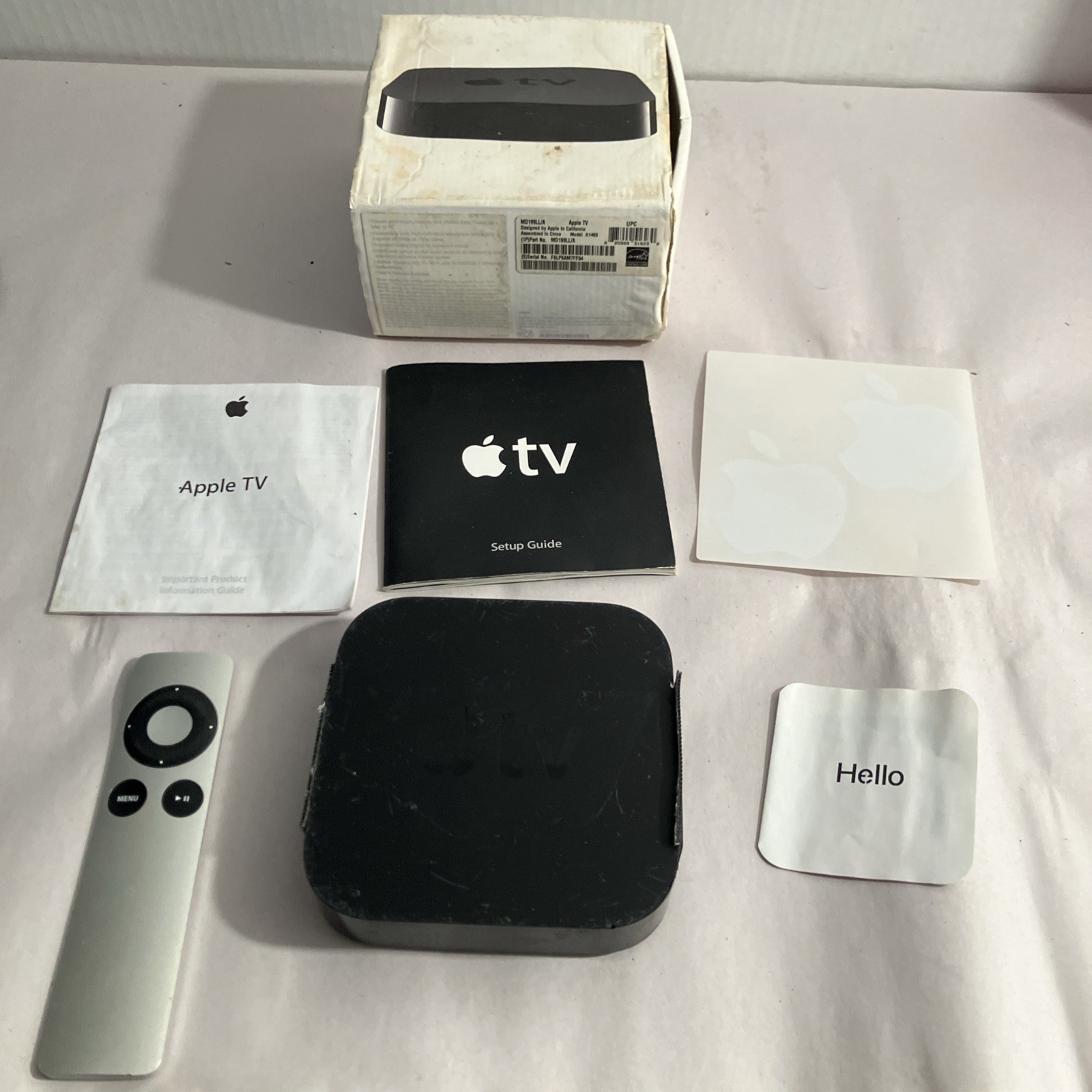 Apple TV 3rd Generation A1469 Media Streamer Remote Box Paperwork