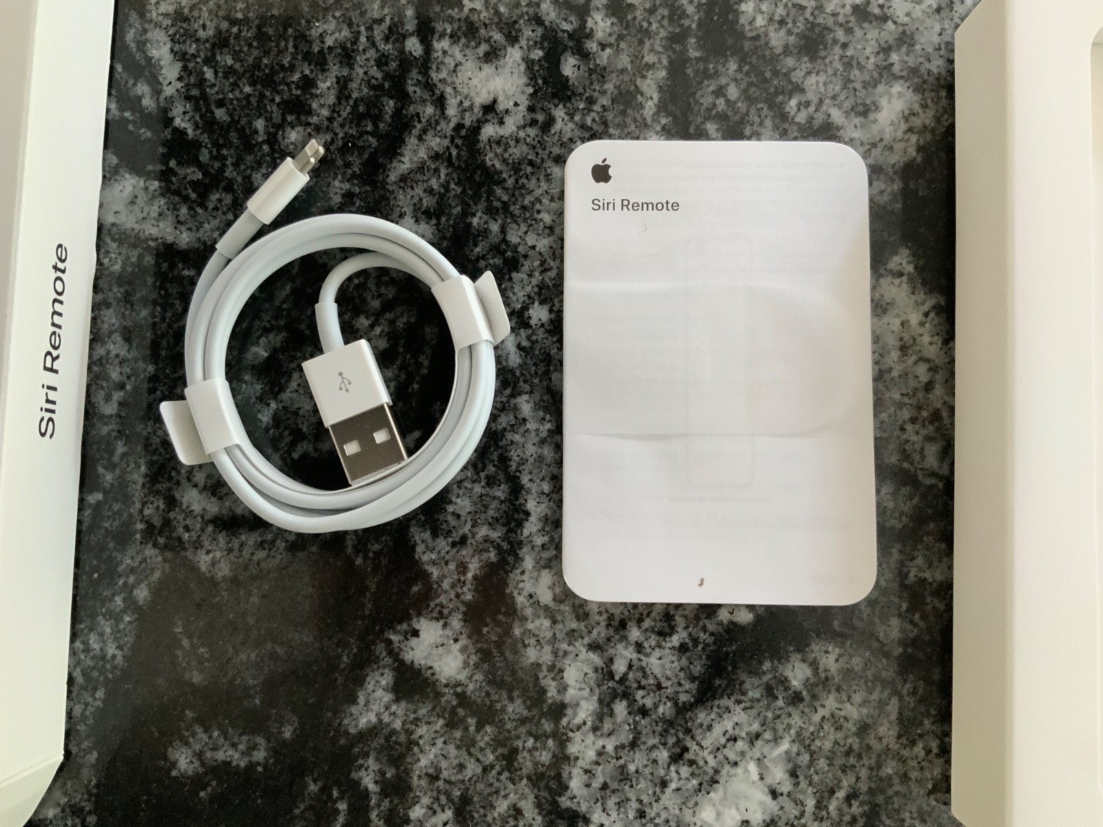 Apple A2540 SIRI Remote 2ND GEN. EMPTY BOX WITH CHARGER CORD ONLY NO REMOTE