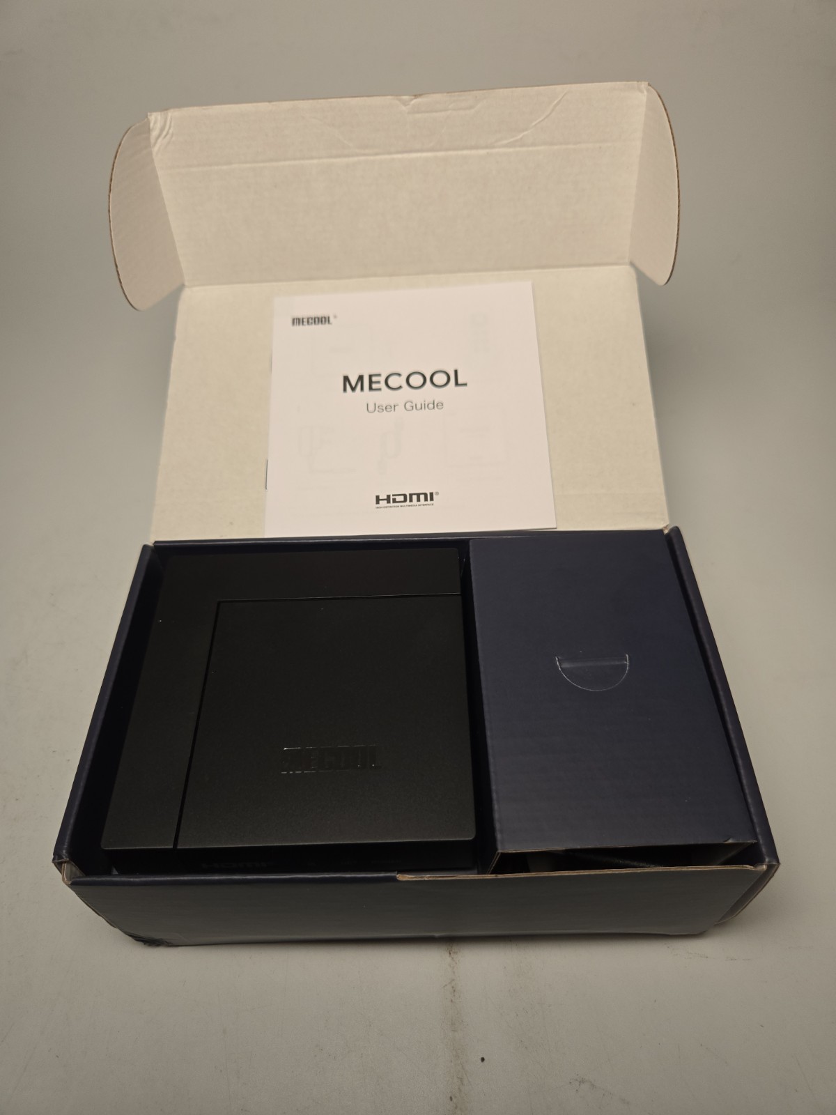Mecool KM9 PRO MAX Android 12 – 2GB/32G BT5 4K TV Box