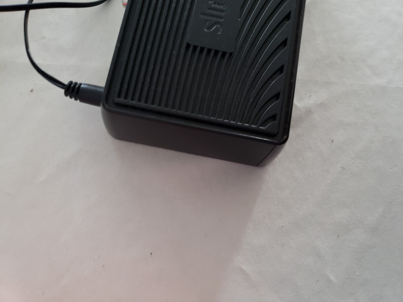 Slingbox M1 Sling Digital HD Media TV Streamer working unit and power supply
