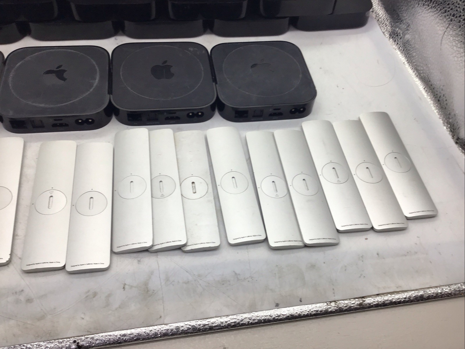 Apple tv A1469 3rd Generation Media Streamer AirPlay Wi-Fi HDMI Lot of 25 Read