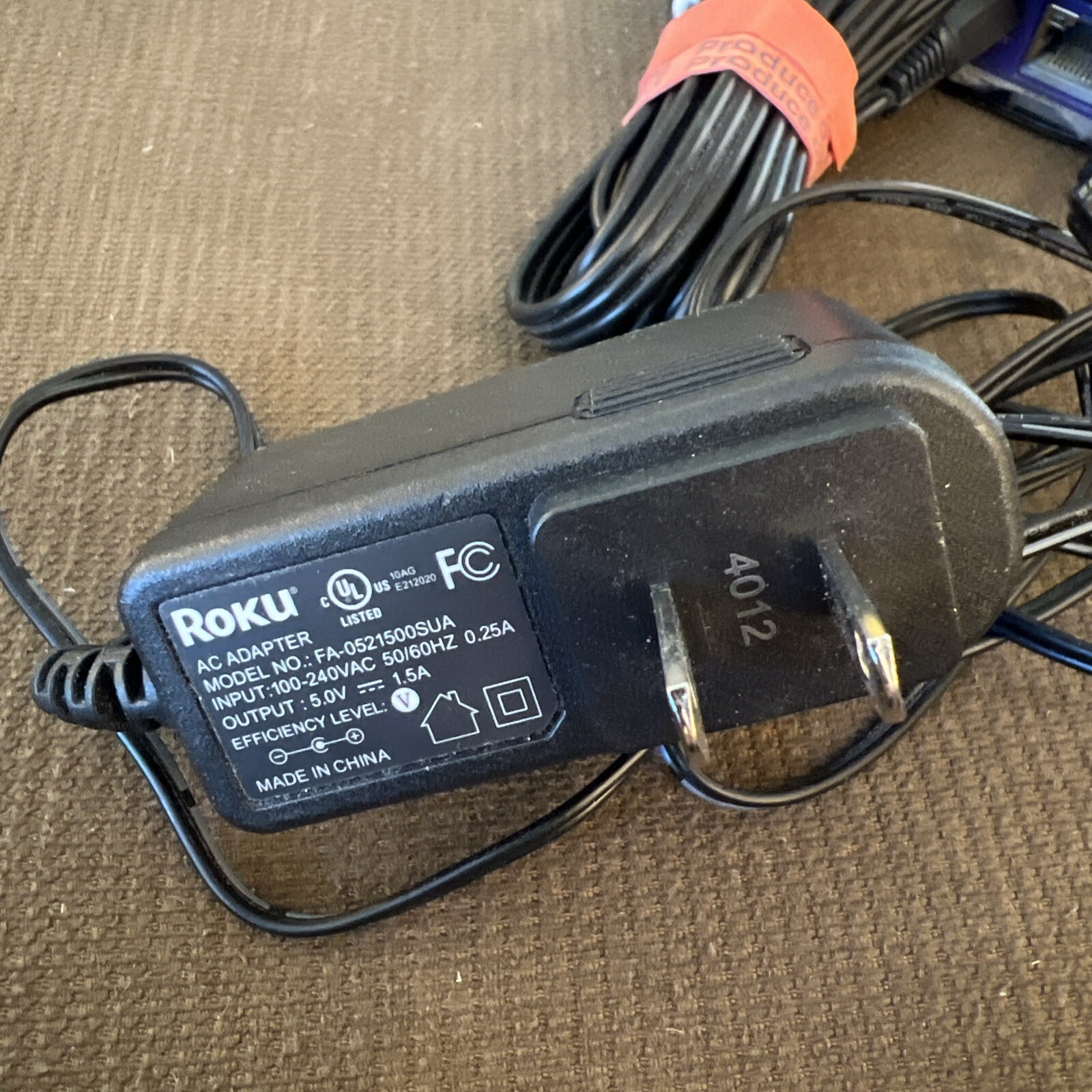 Roku 2 XS Model 3100X Media Streamer w/ Remote & AC Power Adapter *Works
