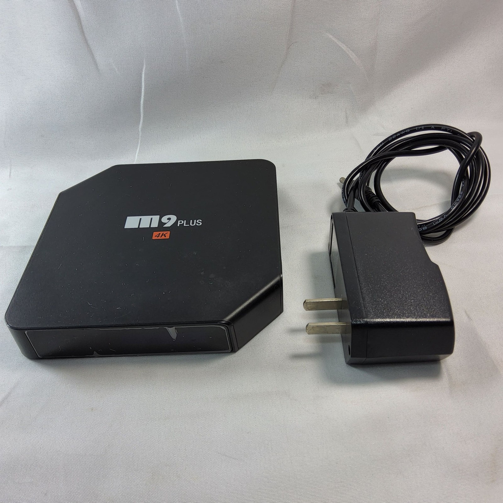 M9 Plus 4K Android TV Box Media Streamer with Power Adapter HDMI WiFi