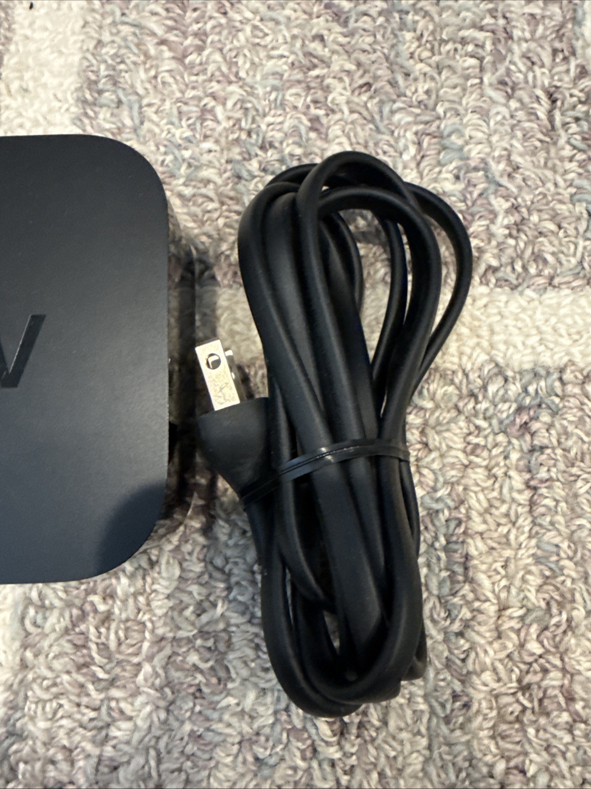 Apple TV (4th Generation) A1842 32GB 4K Media Streamer MP7P2LL/A