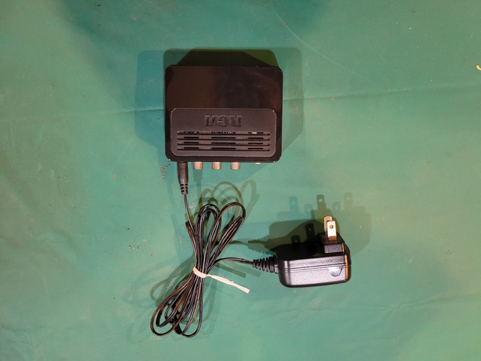 RCA WiFi Streaming Media Player 1080P Model DSB776W Tested & Works / No Remote