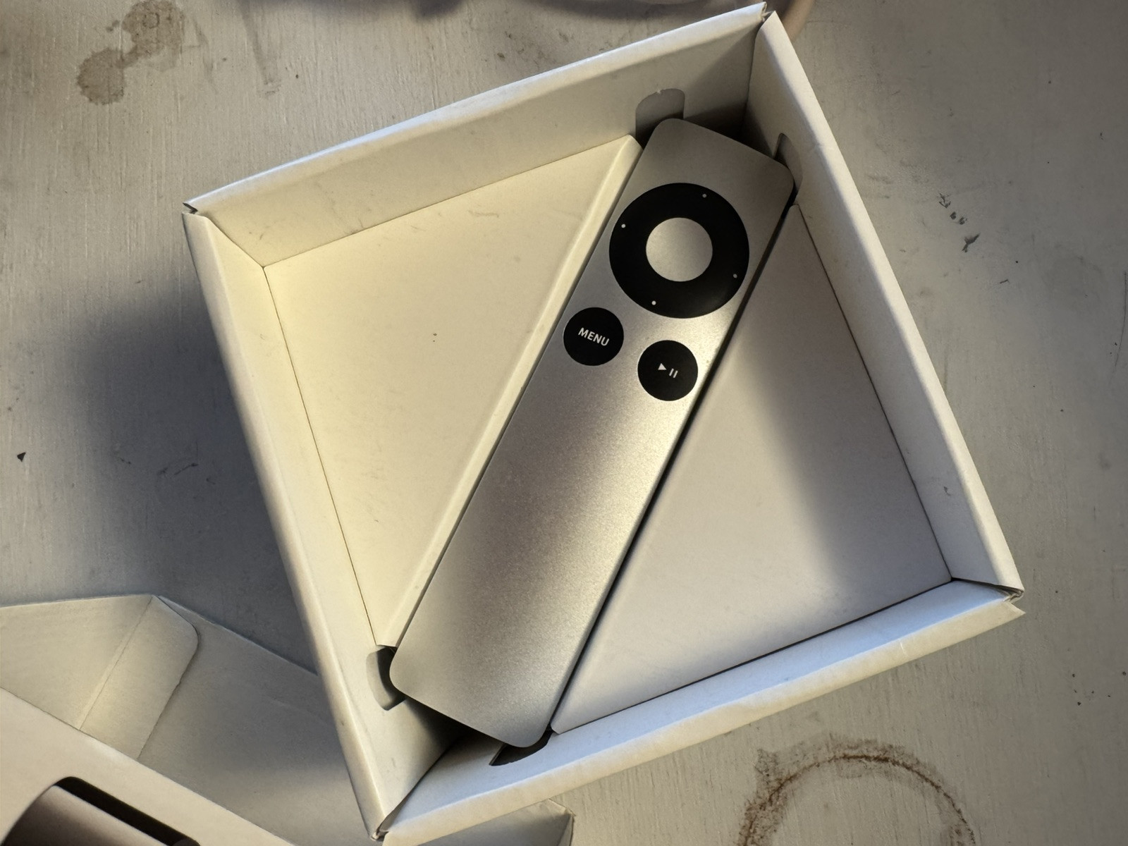 Apple TV (2nd Generation) Media Streamer – A1378 (CA) SEE PICS FOR INFO