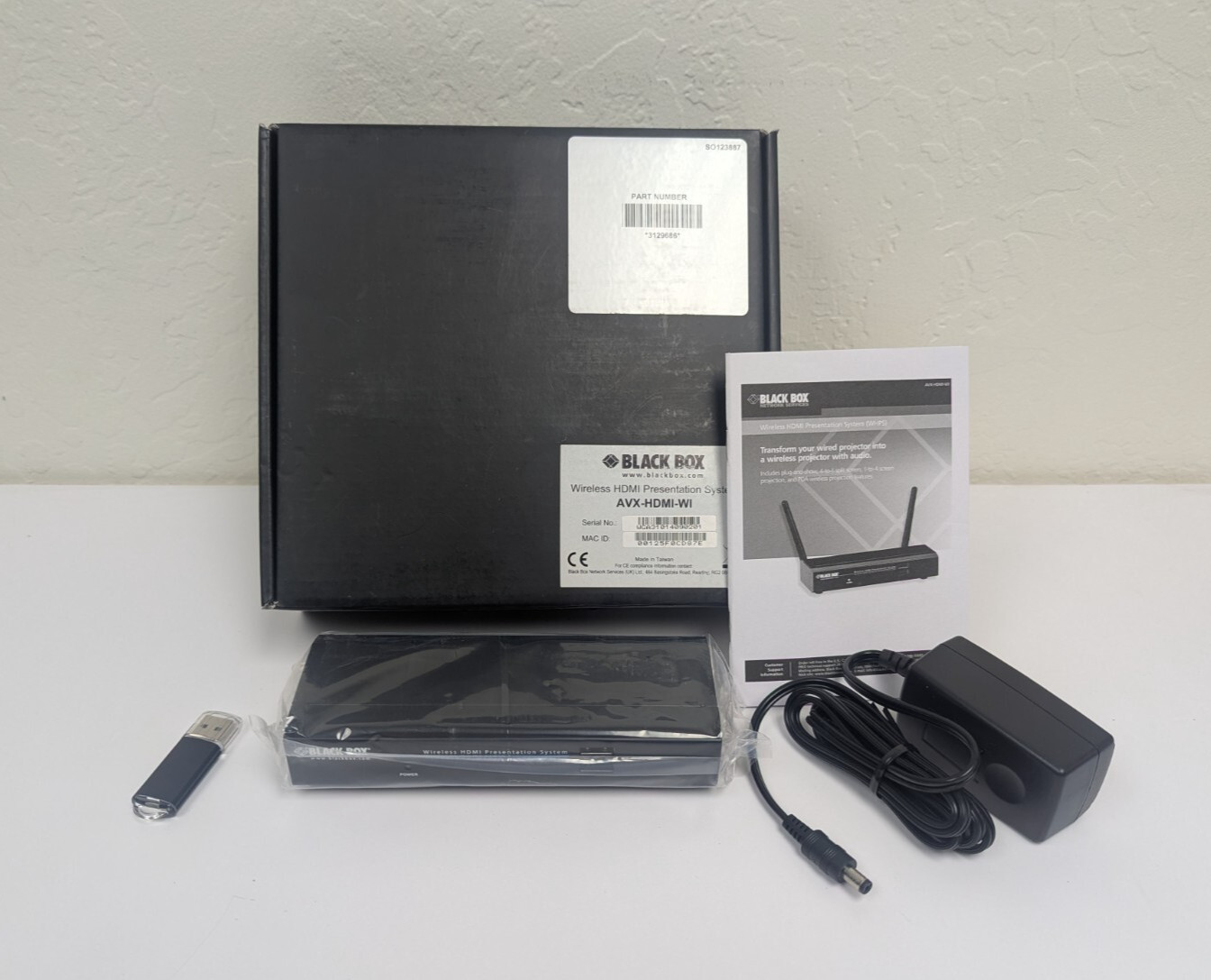 Black Box Wireless HDMI Presentation AVX-HDMI-WI-HD – NEW Open Box