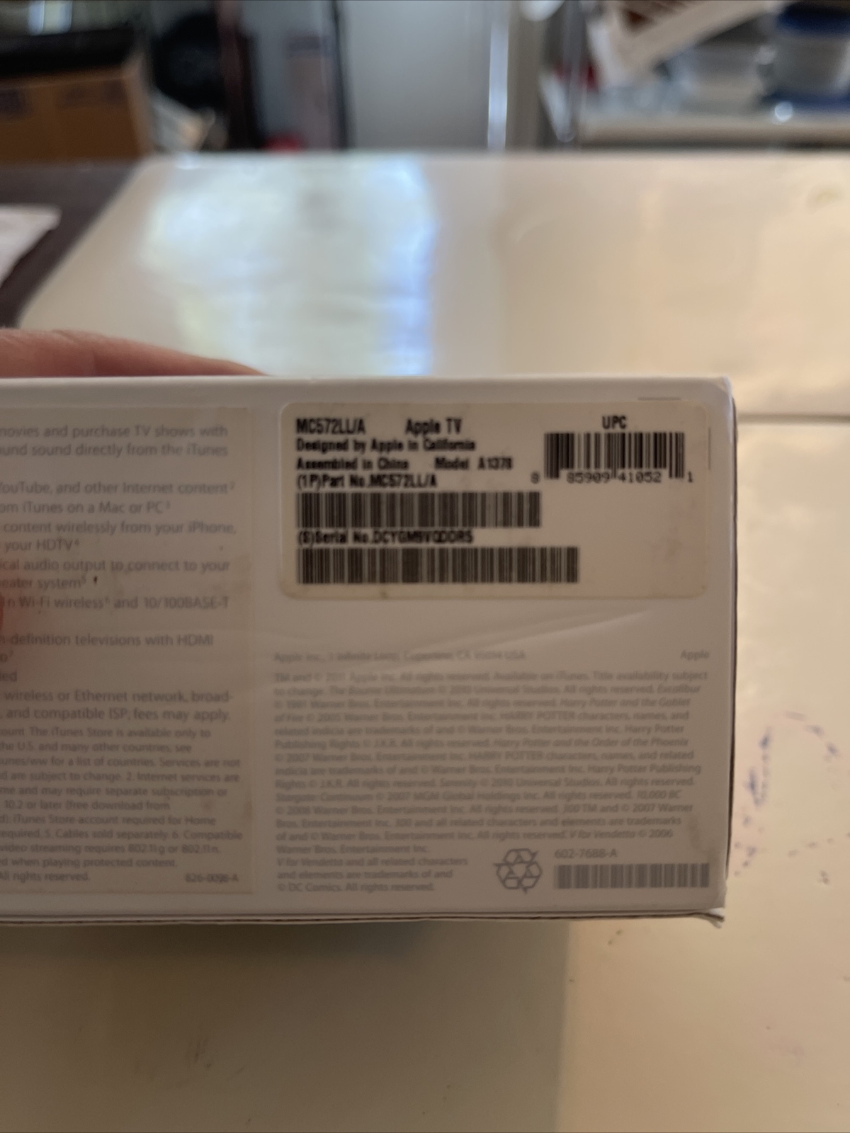 Apple TV 2nd Generation 8GB Media Streamer Tested With Remote A1378 – no cords