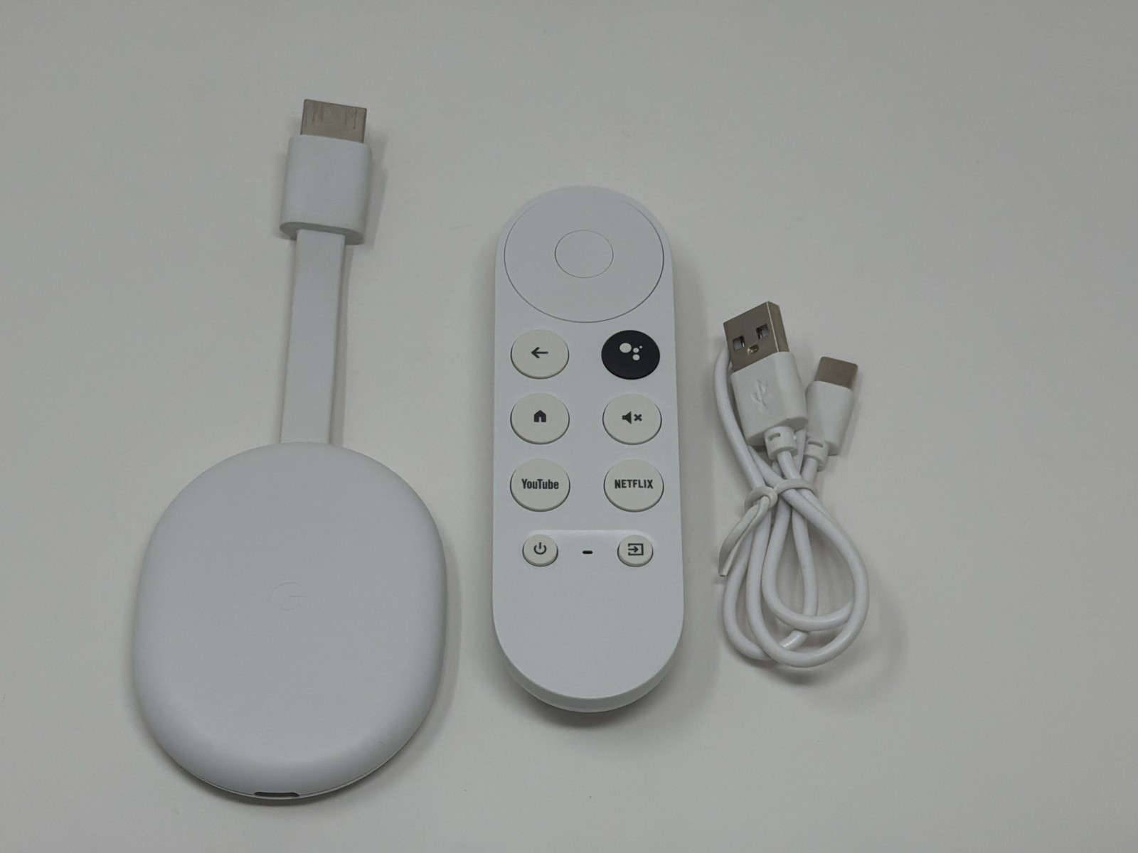 Google Chromecast with Google TV GZRNL Snow Media Streamer Good