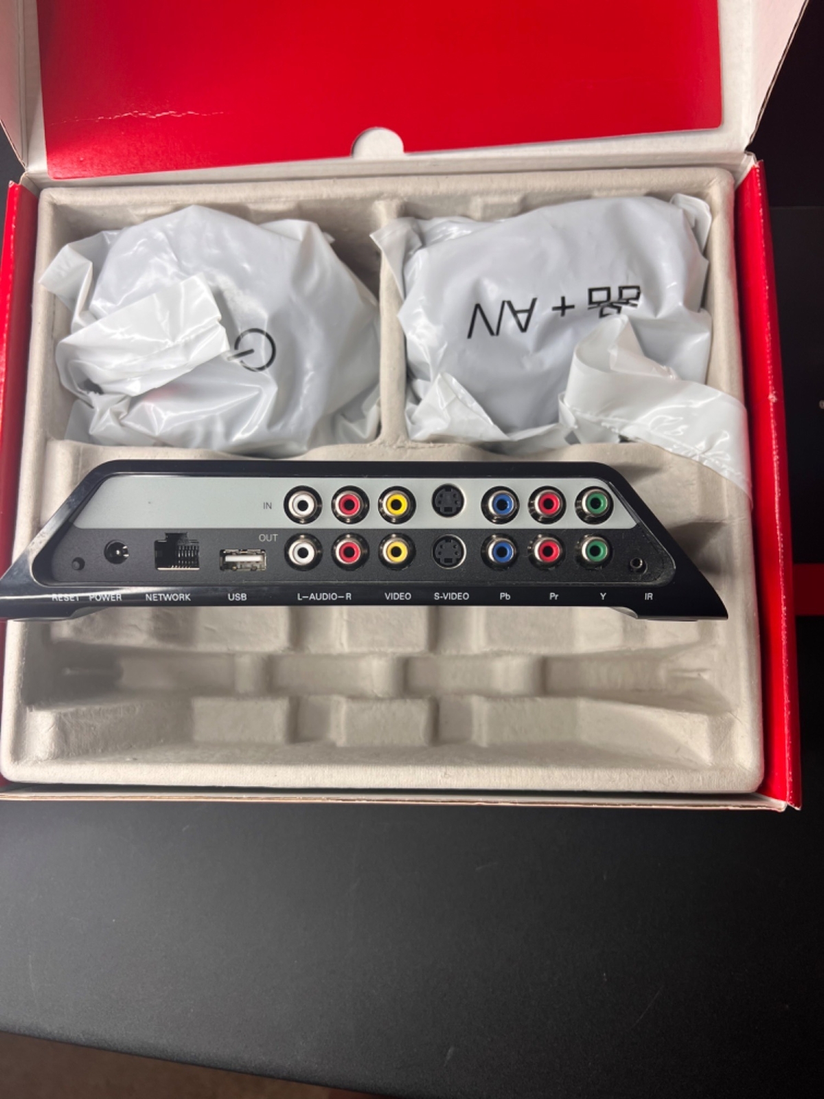 Slingbox Solo Model SB260-100 ~ Tested and Working
