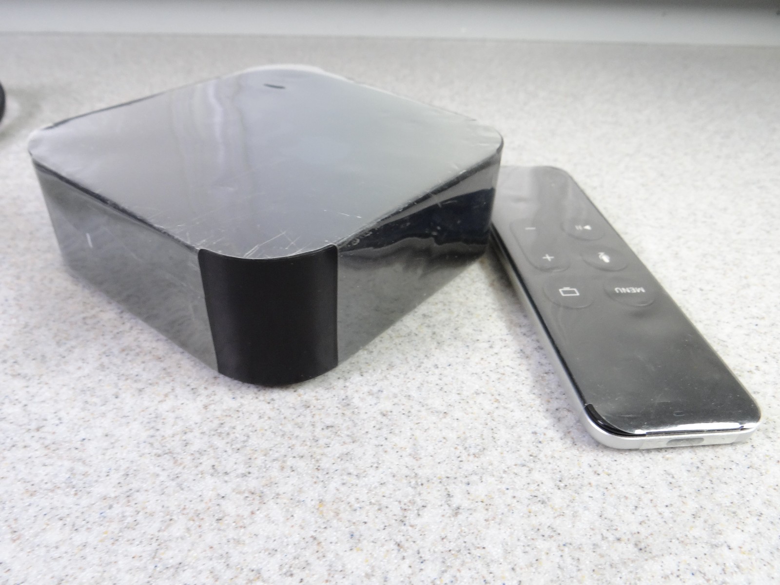 Apple TV HD 4th generation 32 GB (Model A1625) with remote and power cable