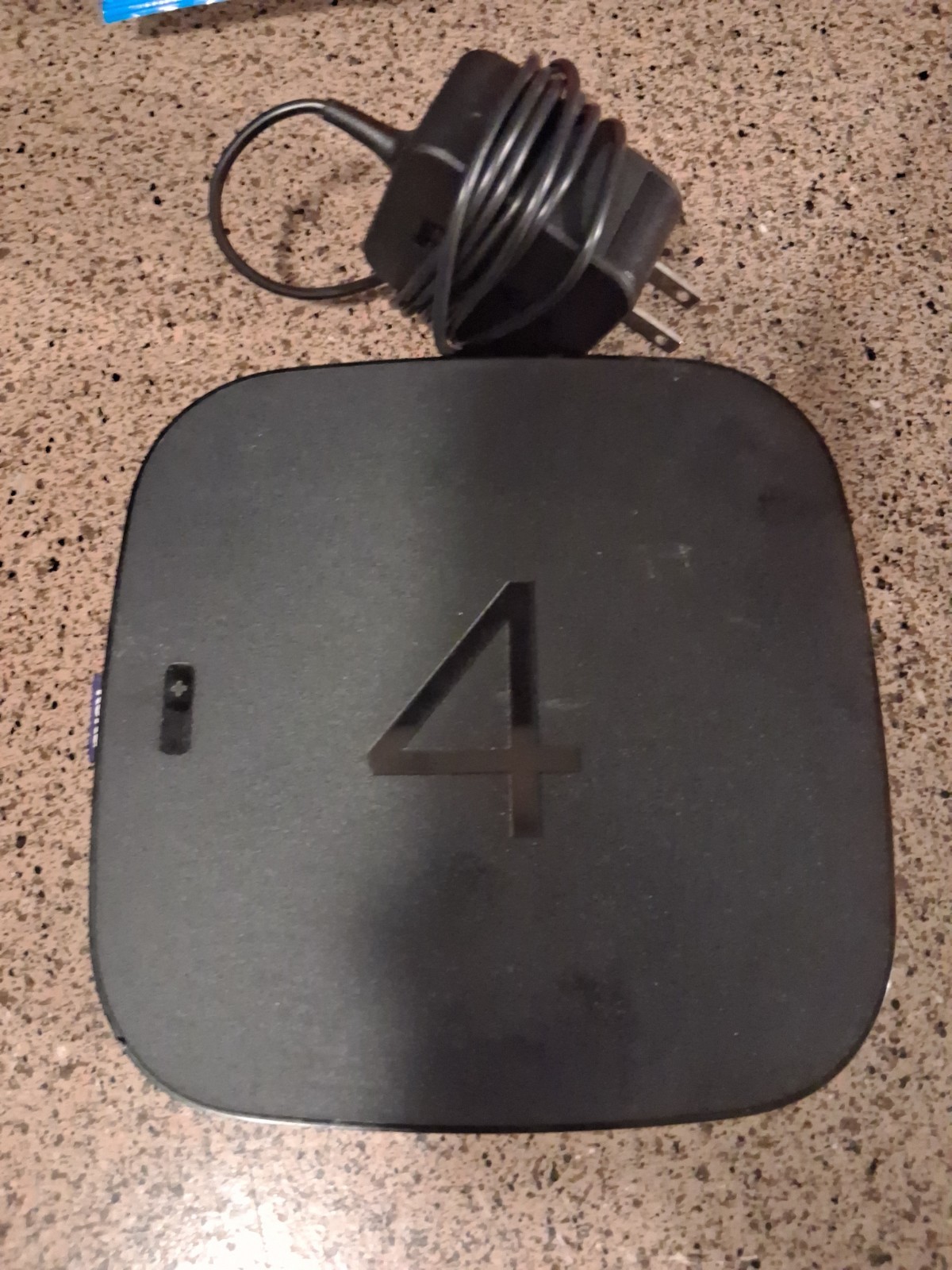 Roku 4 4400X HD & 4K UHD Streaming Media Player – Black – Tested No Remote