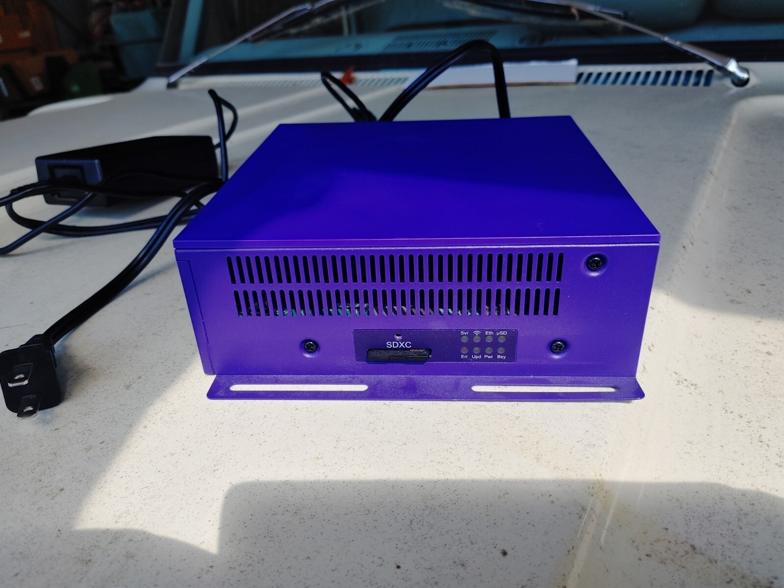 BRIGHTSIGN 4K Model 4K1142-WW – Digital Signage Media Player W/power Supply.