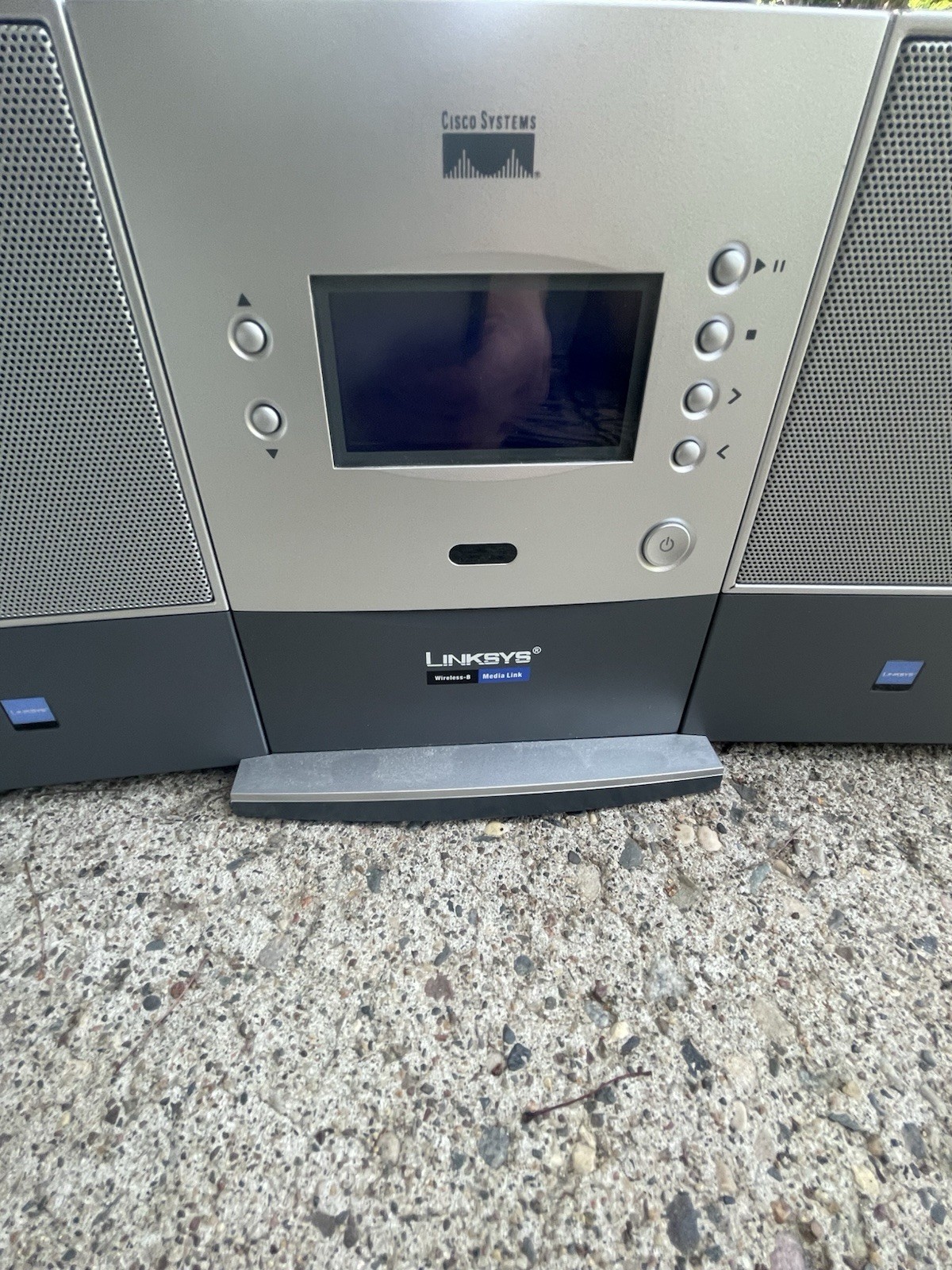 LINKSYS 2.4Ghz 802.11b Wireless-B Music System WMLS11B Digital Media Streamer