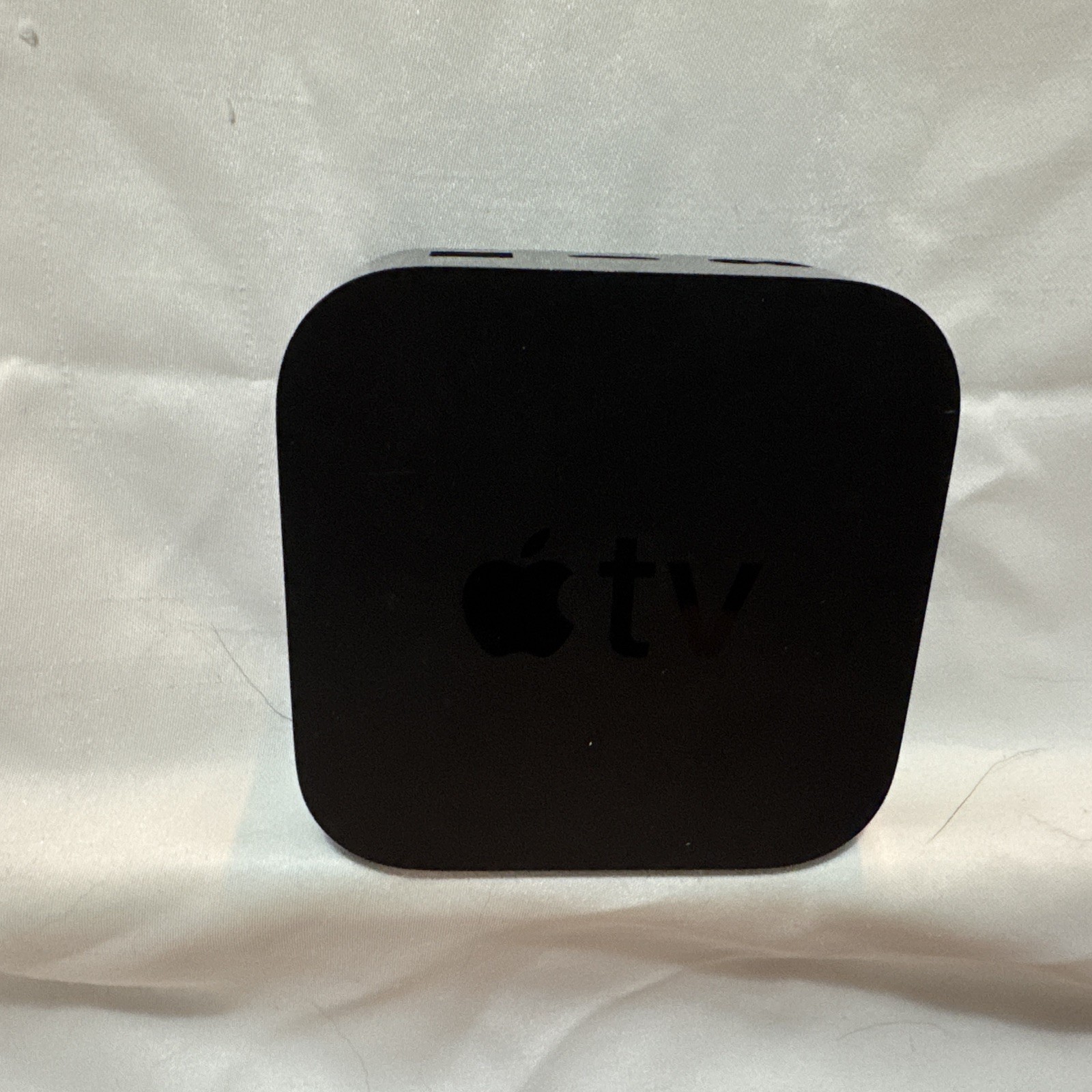 Apple TV (4th Generation) A1842 64GB 4K Media Streamer MP7P2LL/A