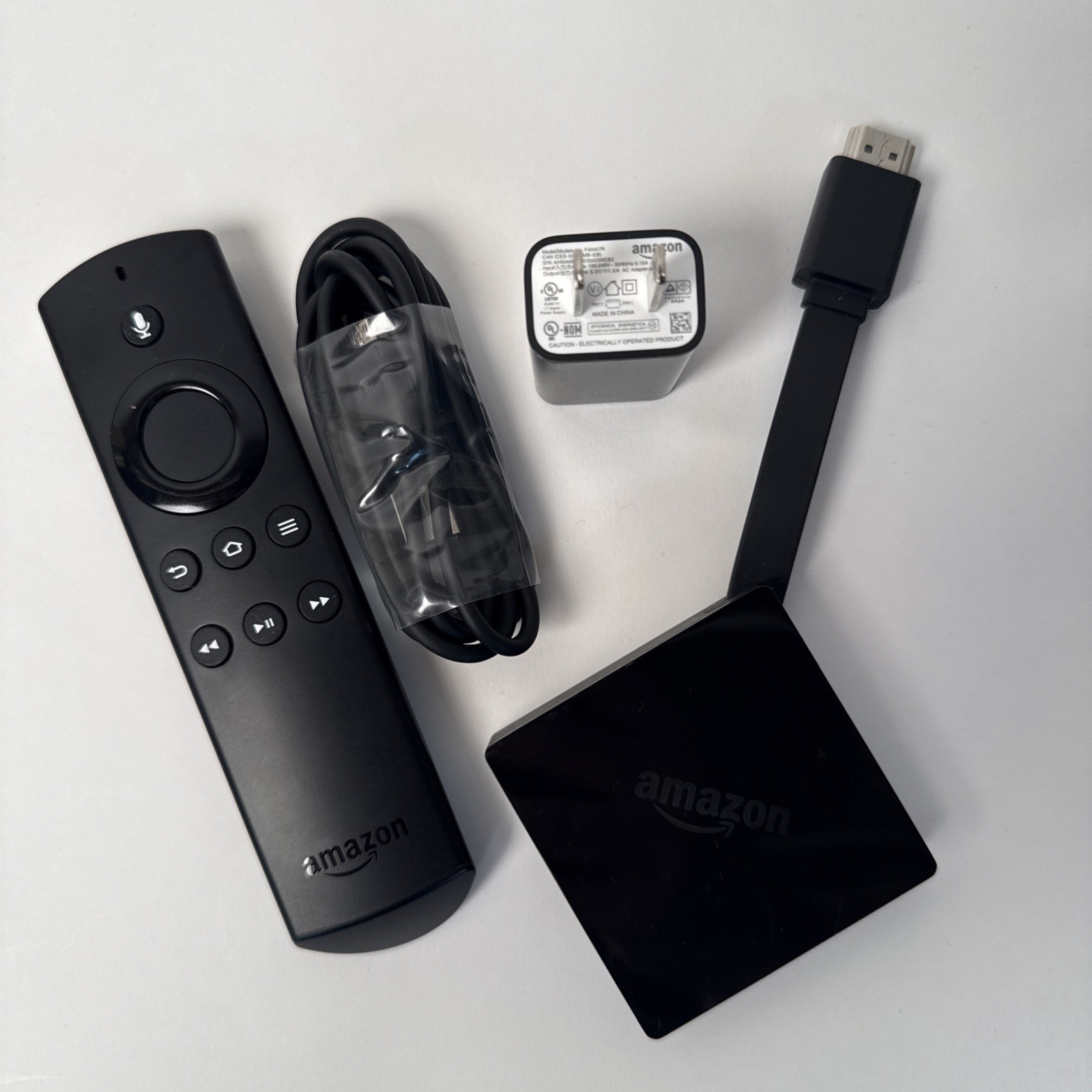 Amazon Fire TV LDC9WZ 3rd Generation 4K Ultra HD and HDR W/ Remote