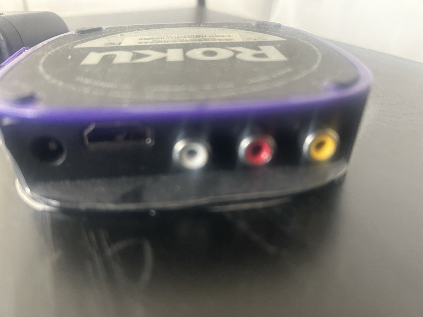 Roku 2500X Purple Streaming Media Player Box 1080p Wi‑Fi HDMI Remote/Adapter
