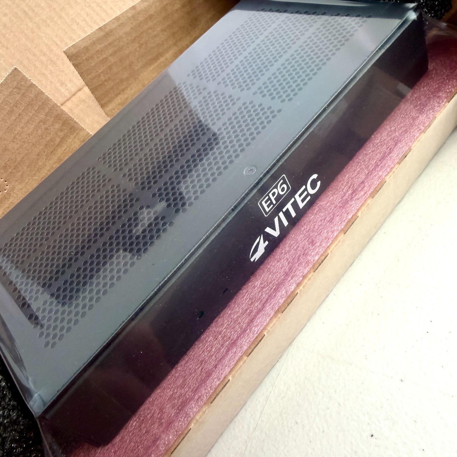 VITEC EZ TV EP6 18900_EZ 4K UHD IPTV Digital Signage Endpoint NEW