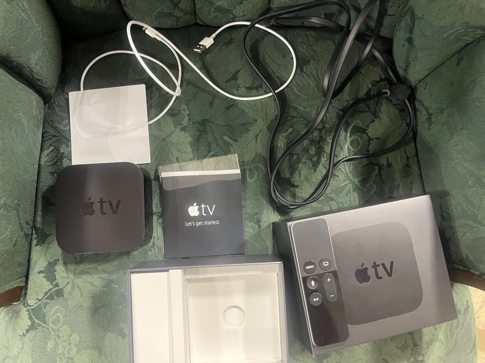 Apple TV (4th Generation) HD Media Streamer — A1625 — 64gb