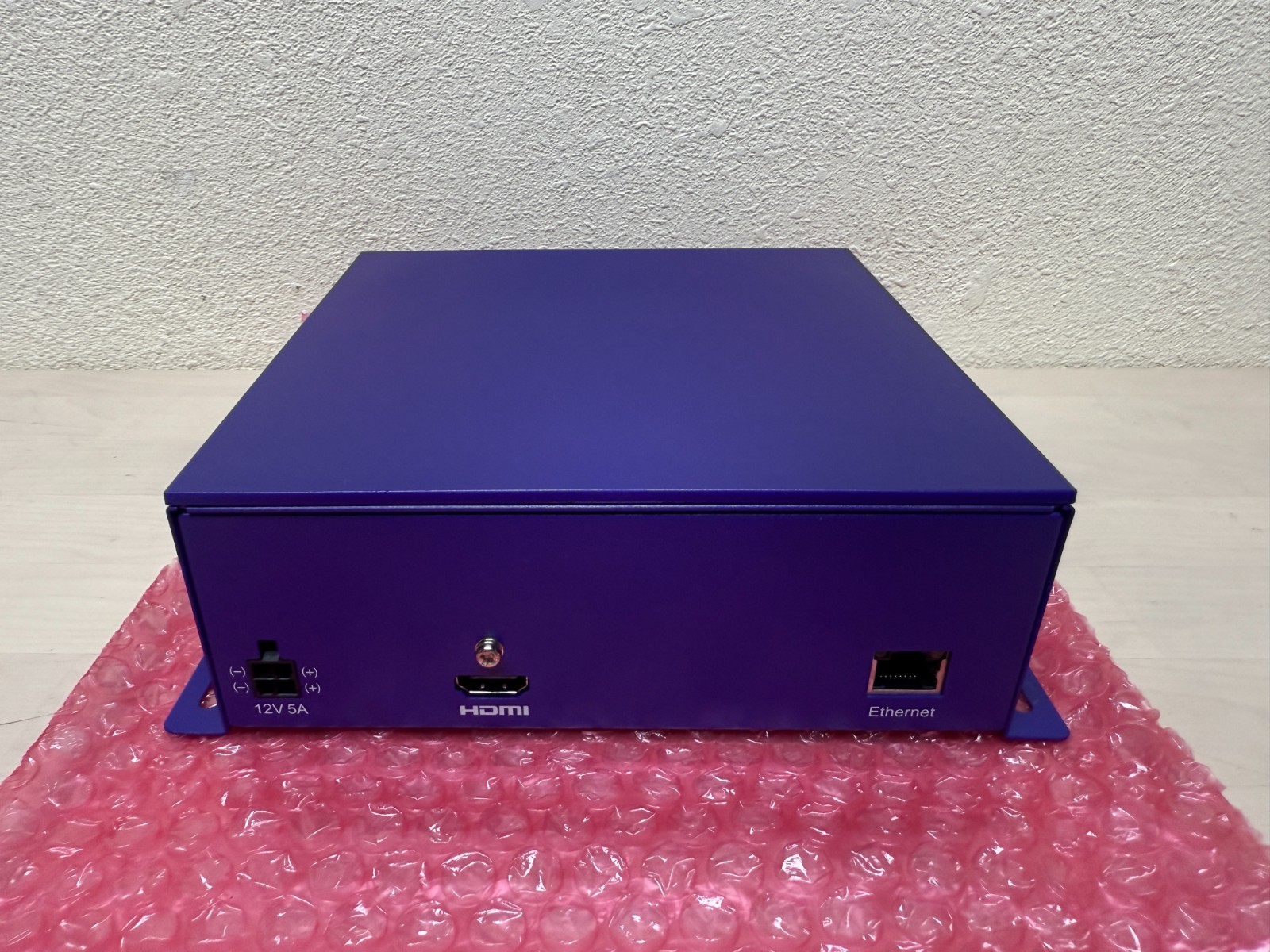 BrightSign 4K Model 4K242-WW Digital Signage Media Player
