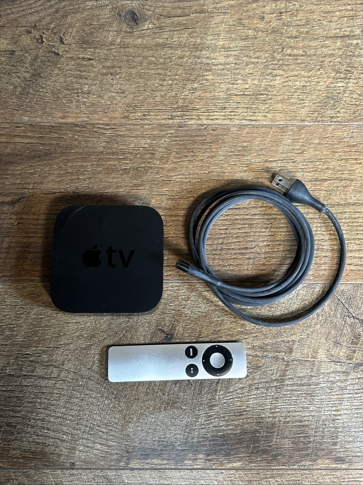 Apple TV (3rd Generation) HD Media Streamer – A1469 — Fully Functional