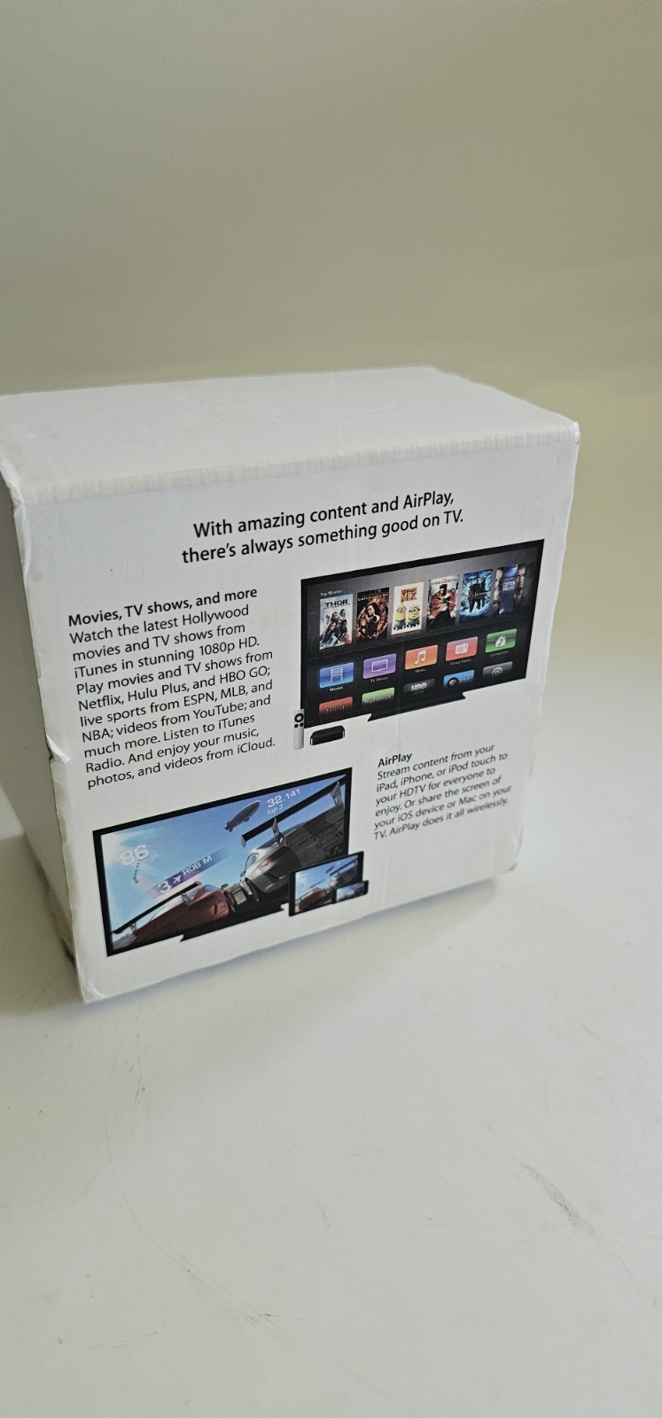 Apple TV 3rd Gen HD Media Streamer A1469 w/ AC Adapter, HDMI, & Remote