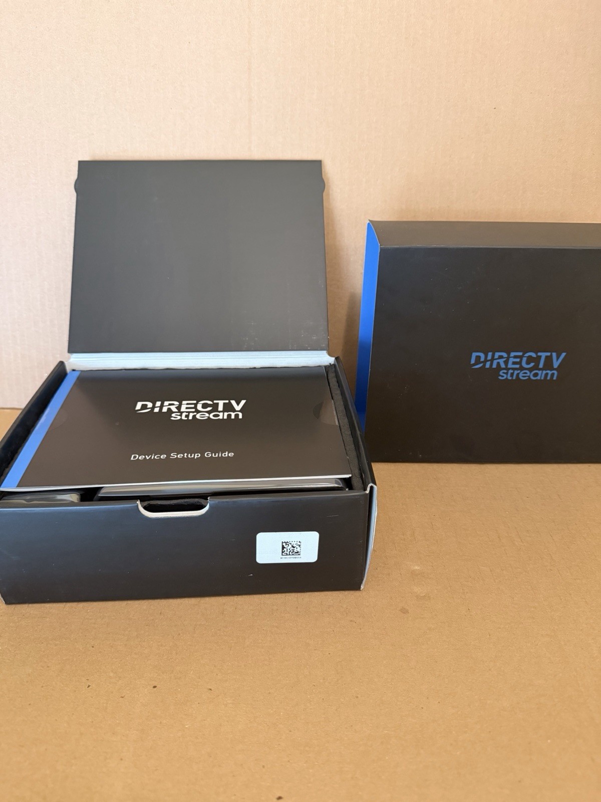 DIRECTV STREAM Box C71KW-400 Black HDMI Media Streamer w/ Voice Remote