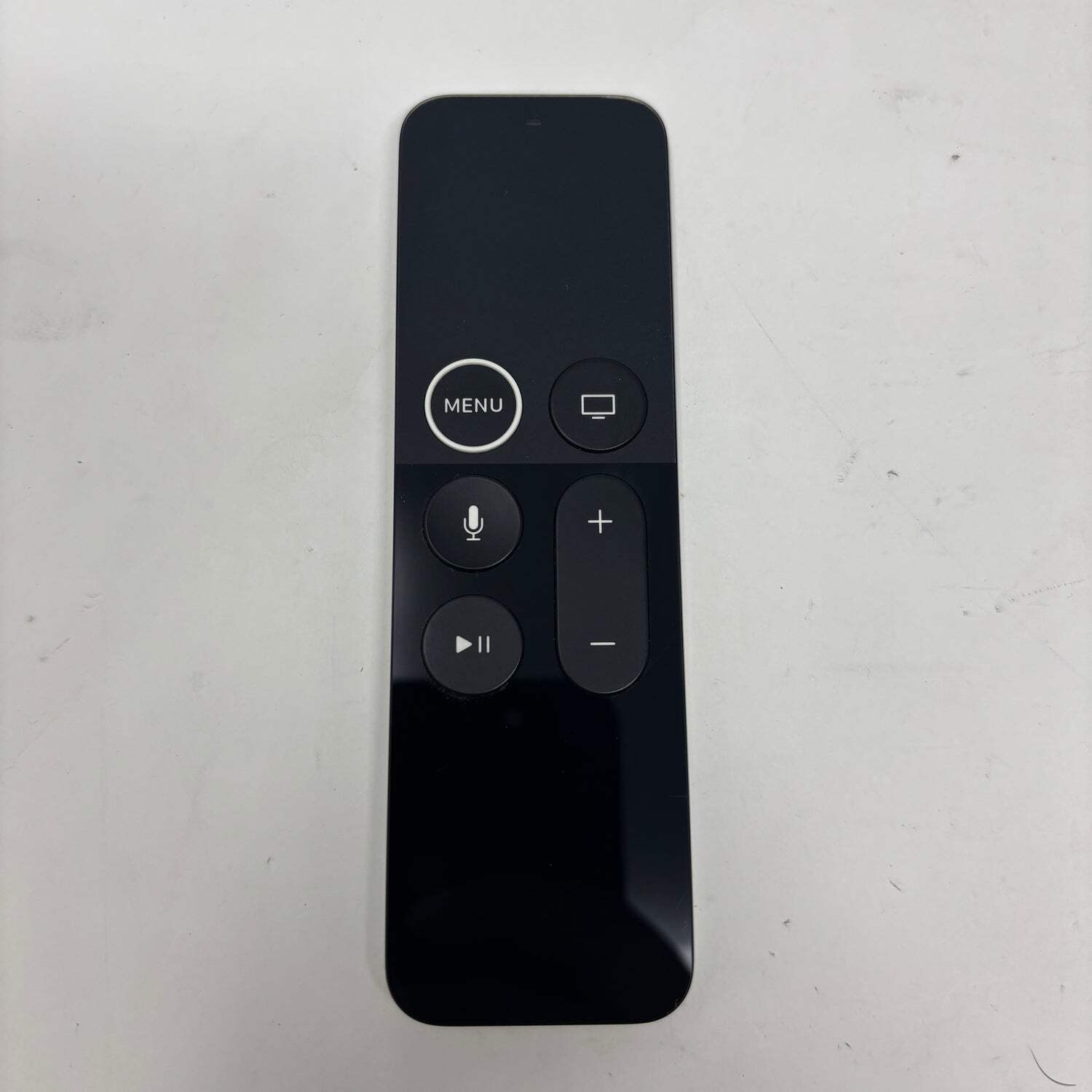 Apple TV 4K 1st Gen 32GB Digital HD Media Streamer MQD22LL/A WiFi + Ethernet