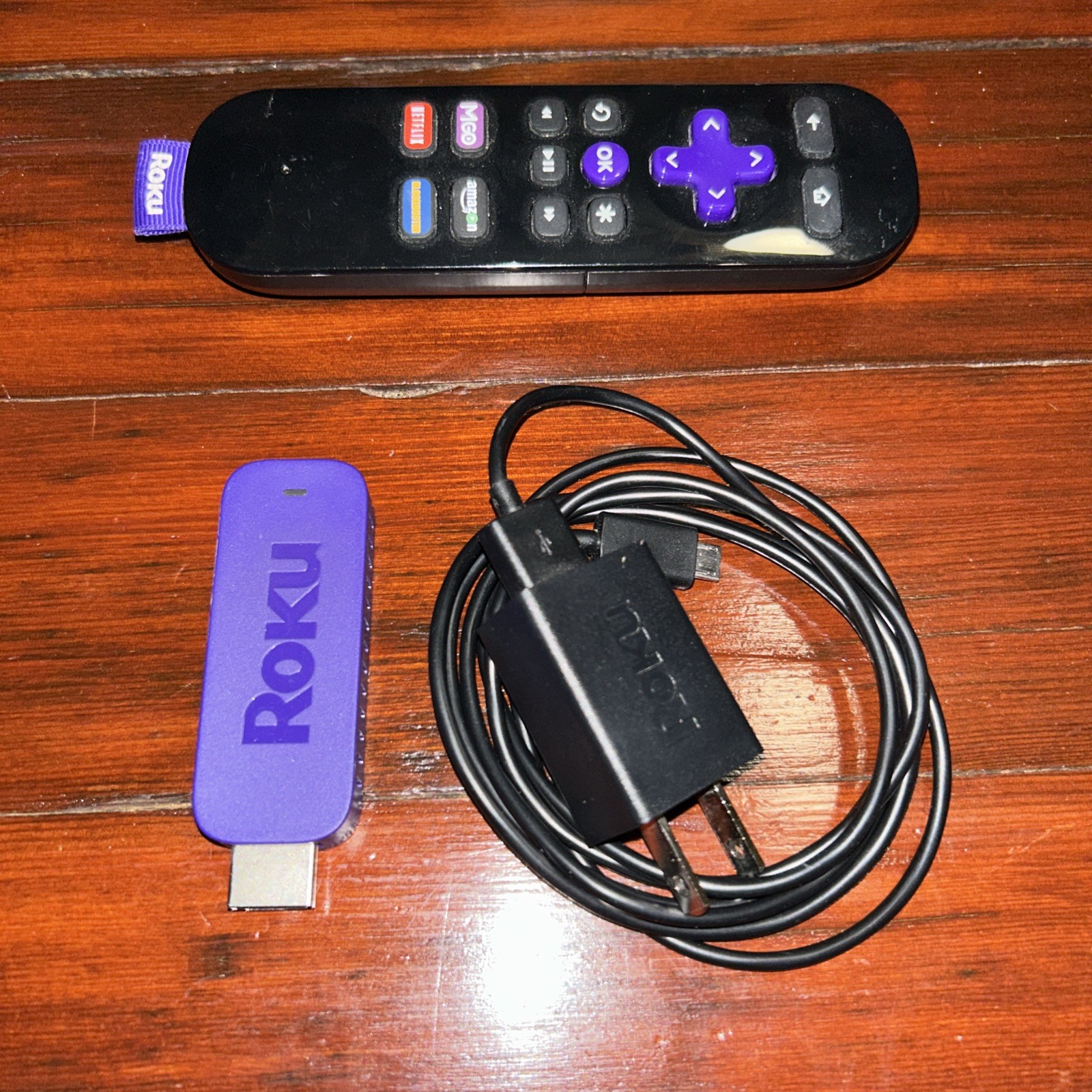 Roku Streaming Stick 3500X HDMI Purple Tested Working Factory Reset- Blockbuster
