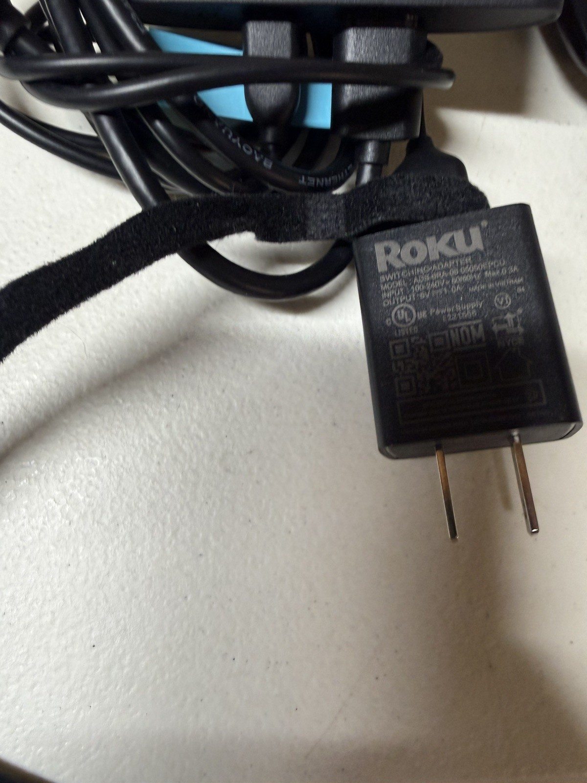 Roku Express 4K+ 3941X Media Streaming Device with Cable and Remote, Tested