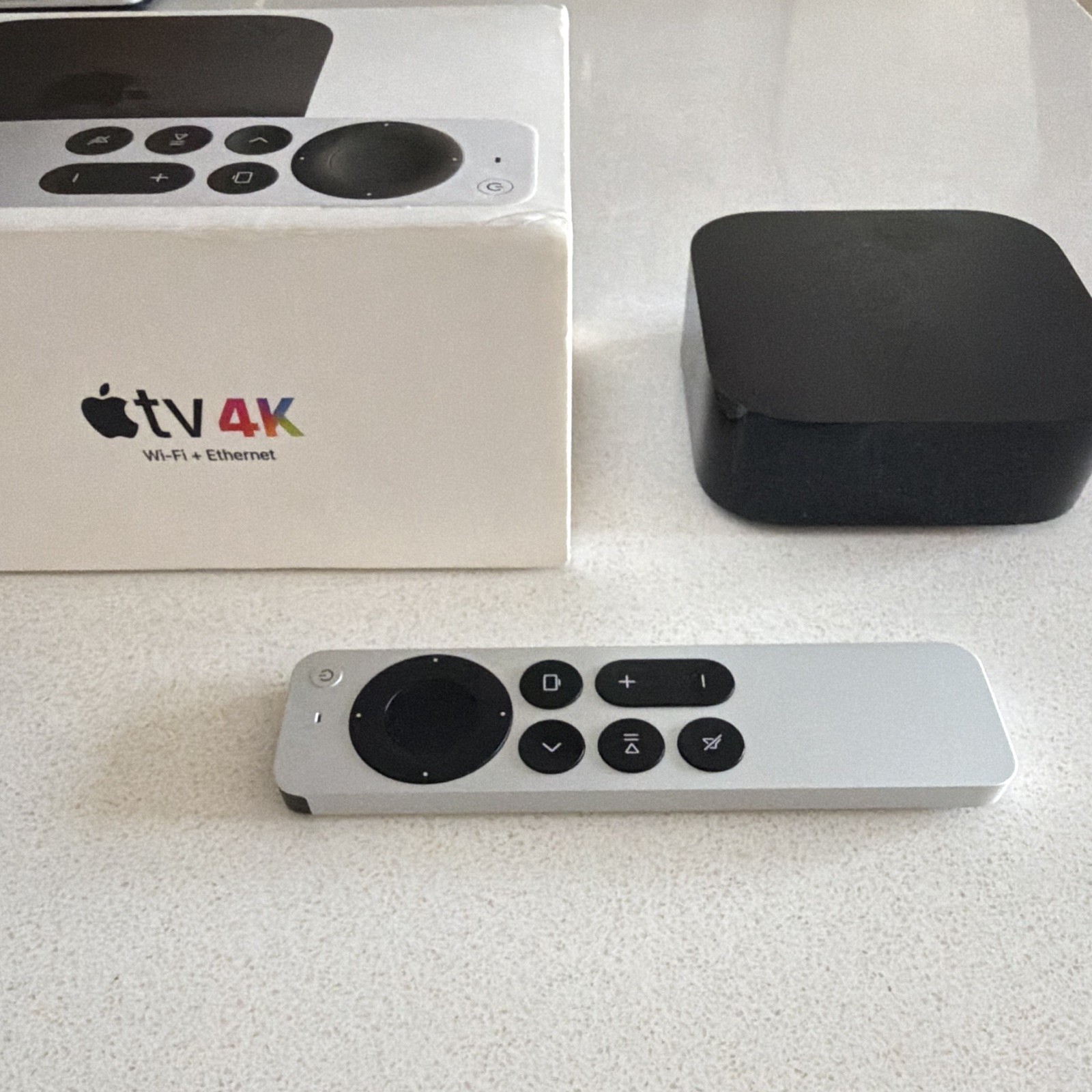 Apple Apple TV 4K 2160p Media Streamer Box Wi‑Fi + Ethernet HDMI Black/Silver