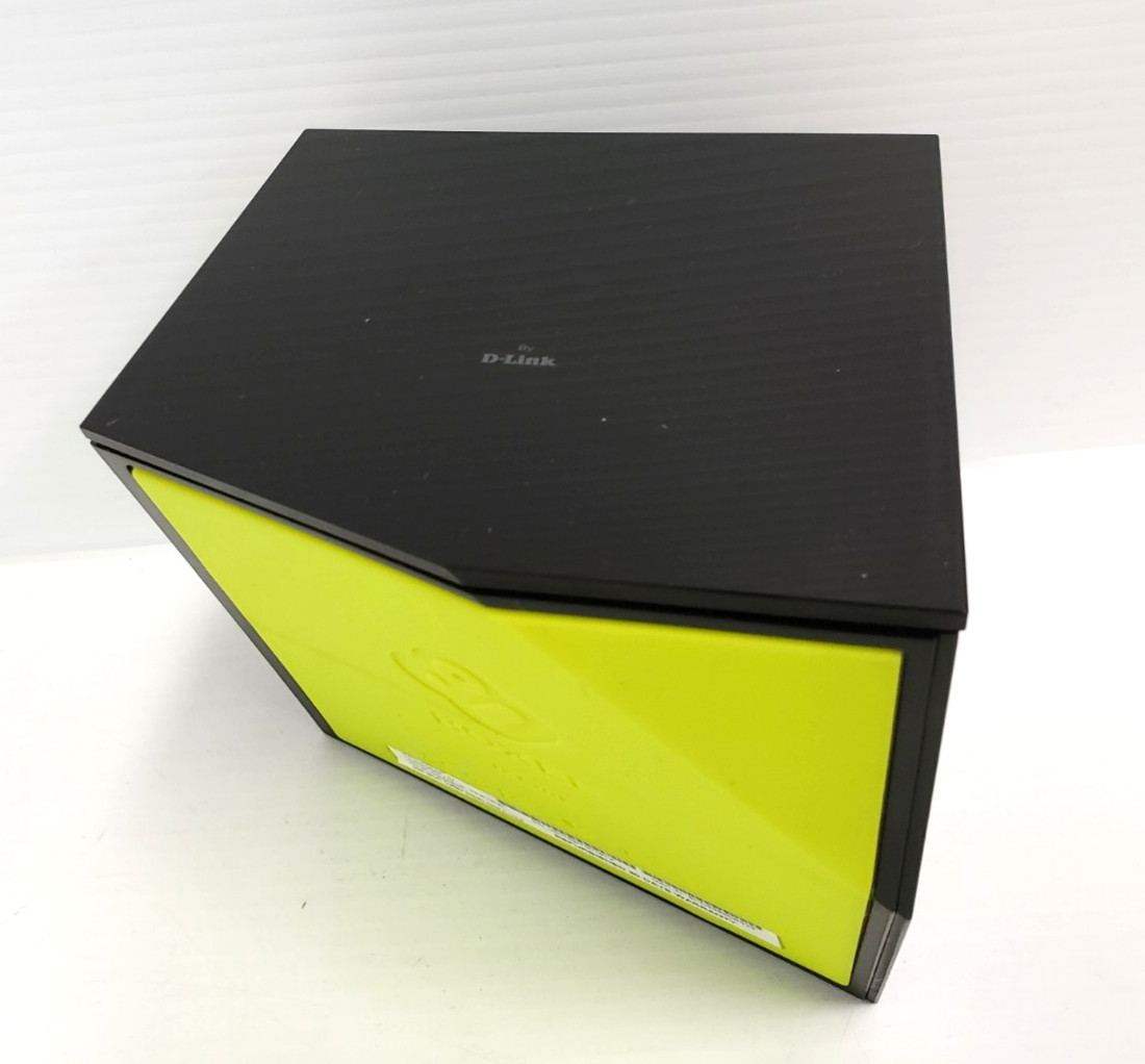 D-Link Boxee Box Digital HD Media Streamer Without Adapter
