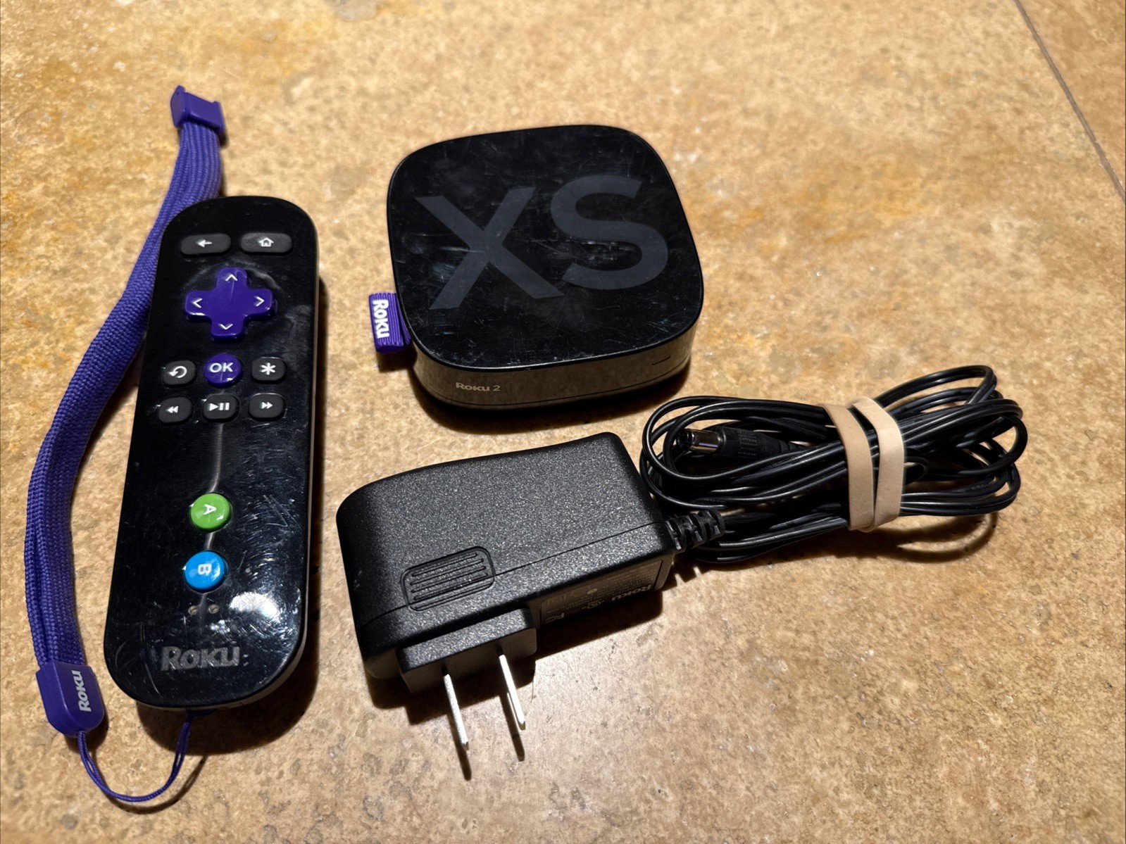 Roku 2 XS 2nd Generation Media Streamer 3100X w/Remote Power Supply