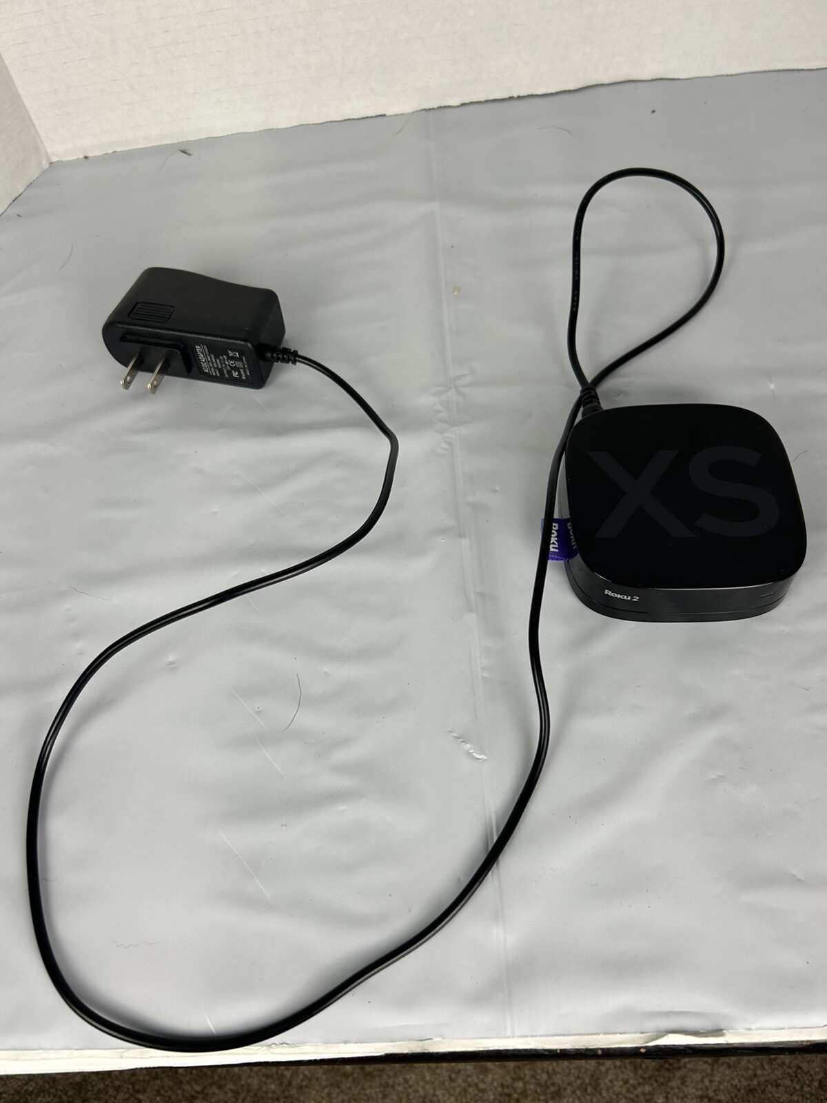 Roku 2 XS (2nd Generation) Media Streamer Model 3100X