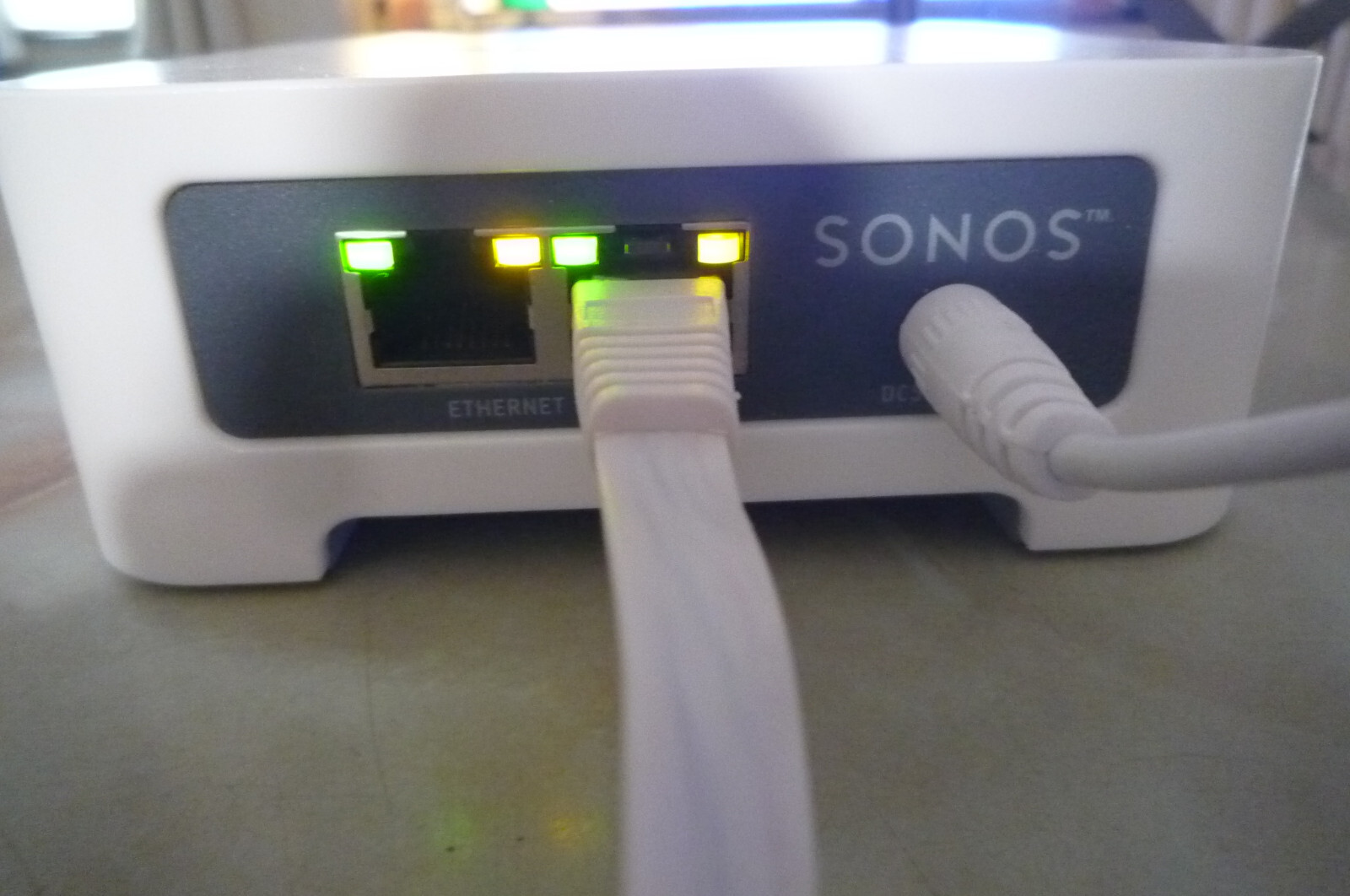 Sonos Bridge White Wireless Network Model BRIDGE